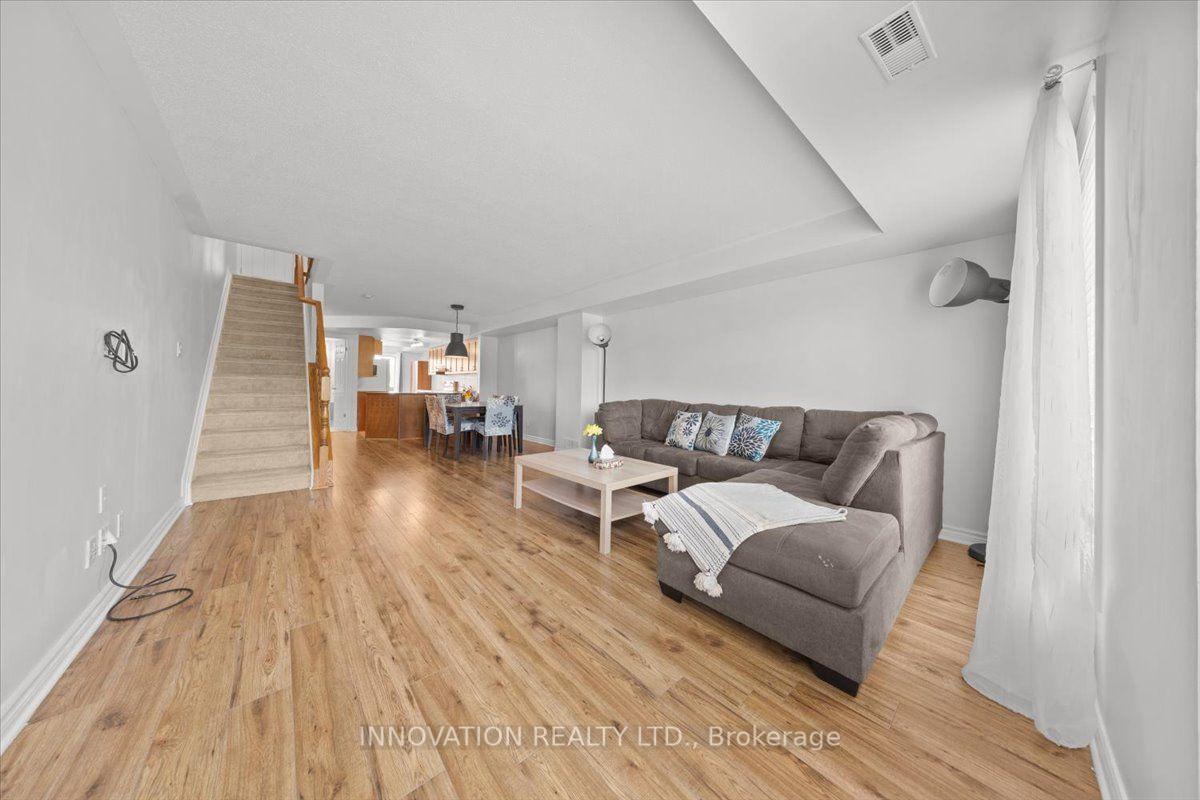 Photo 19 of 742B Chapman Mills Drive, Ottawa, Barrhaven - Strandherd — HOMEH