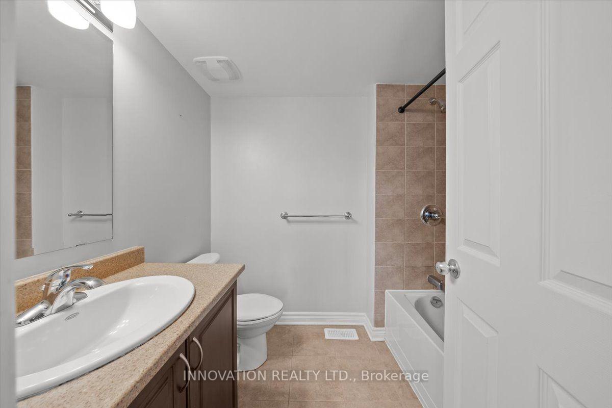 Photo 31 of 742B Chapman Mills Drive, Ottawa, Barrhaven - Strandherd — HOMEH