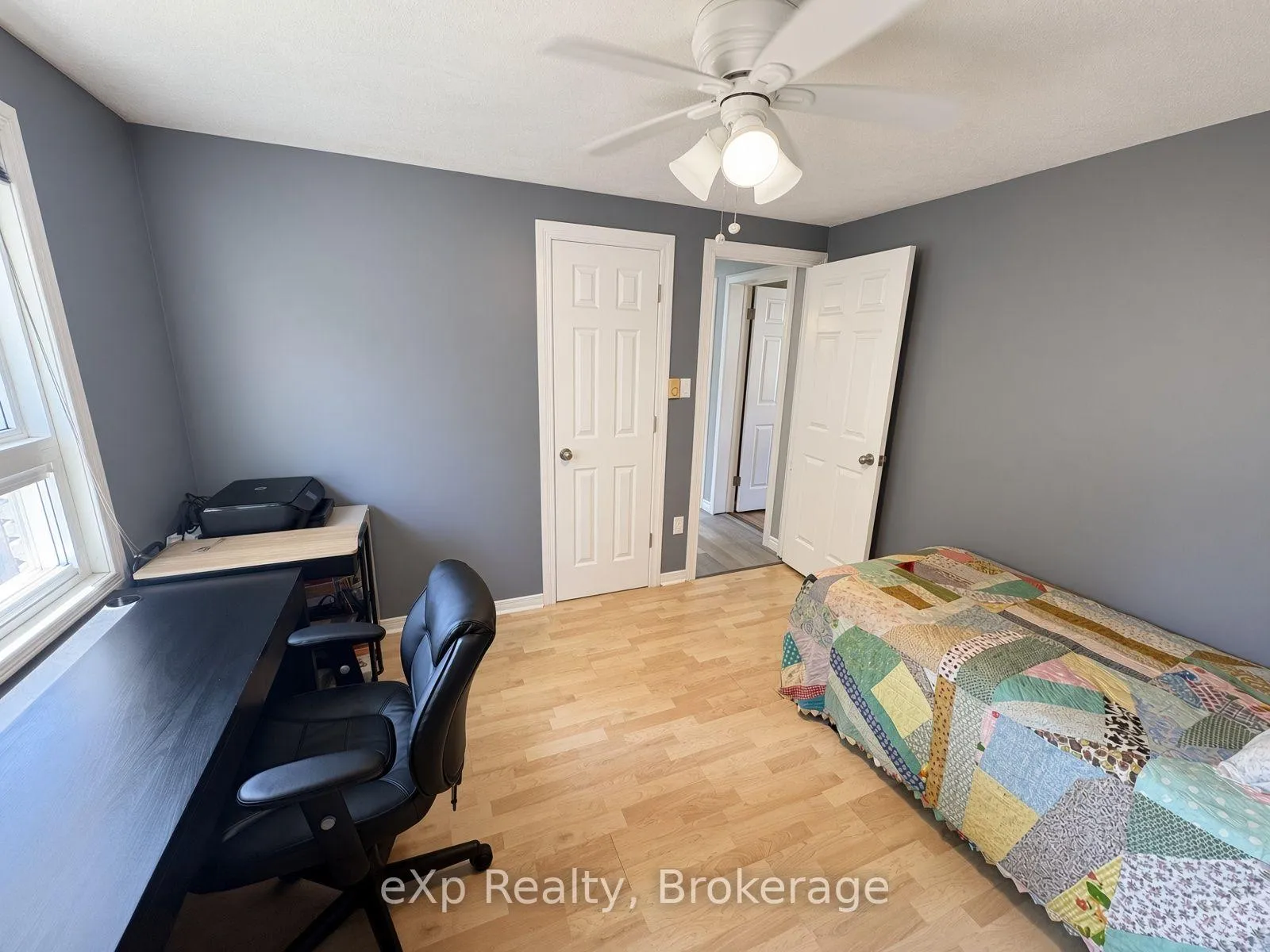 Photo 11 of 23 Valleyside Drive, Brockton — HOMEH