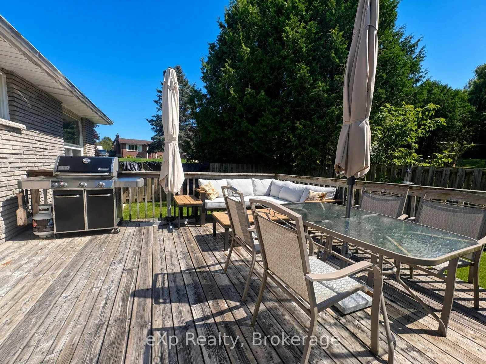 Photo 24 of 23 Valleyside Drive, Brockton — HOMEH