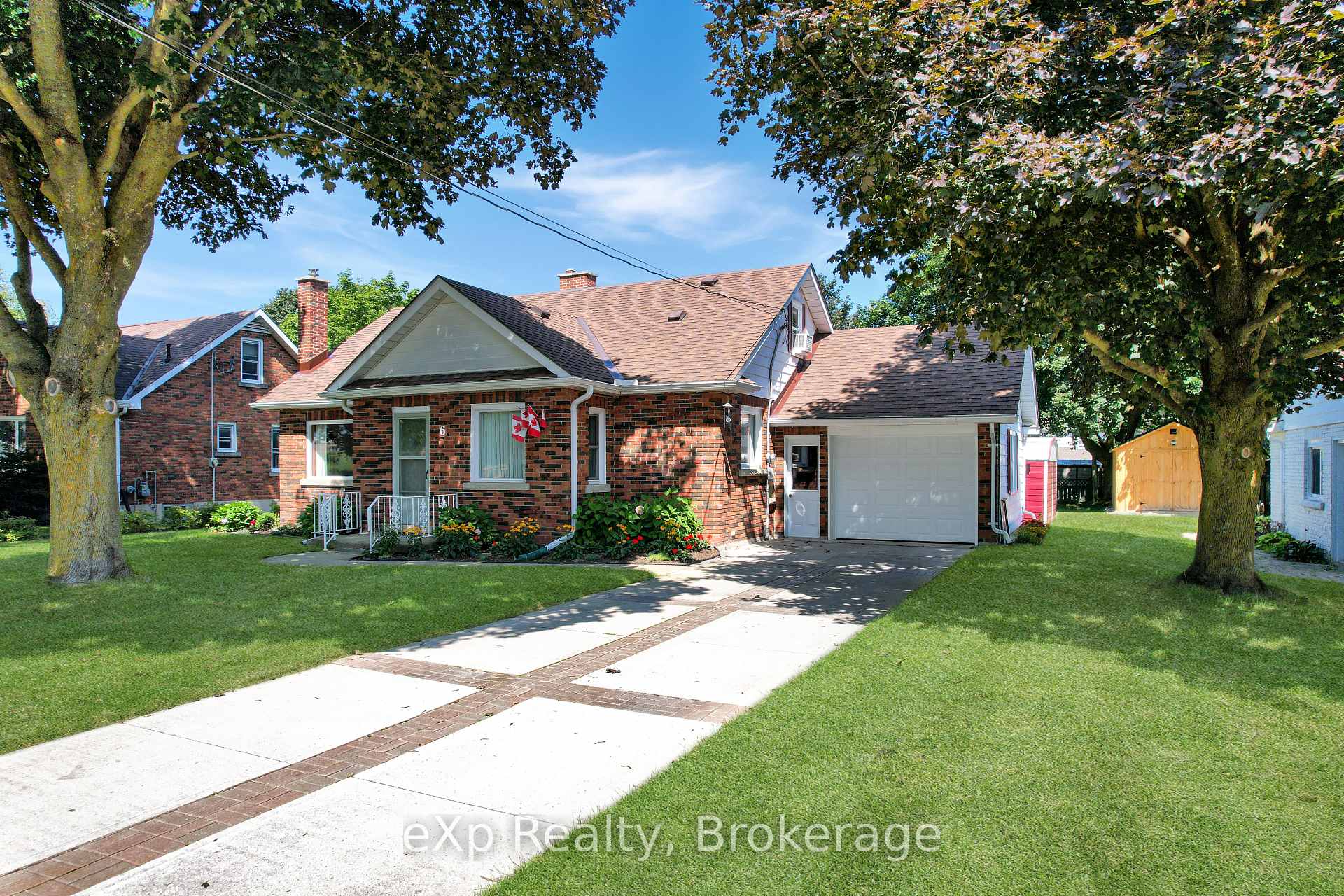 Photo 1 of 6 Johnstone Boulevard, Brockton — HOMEH