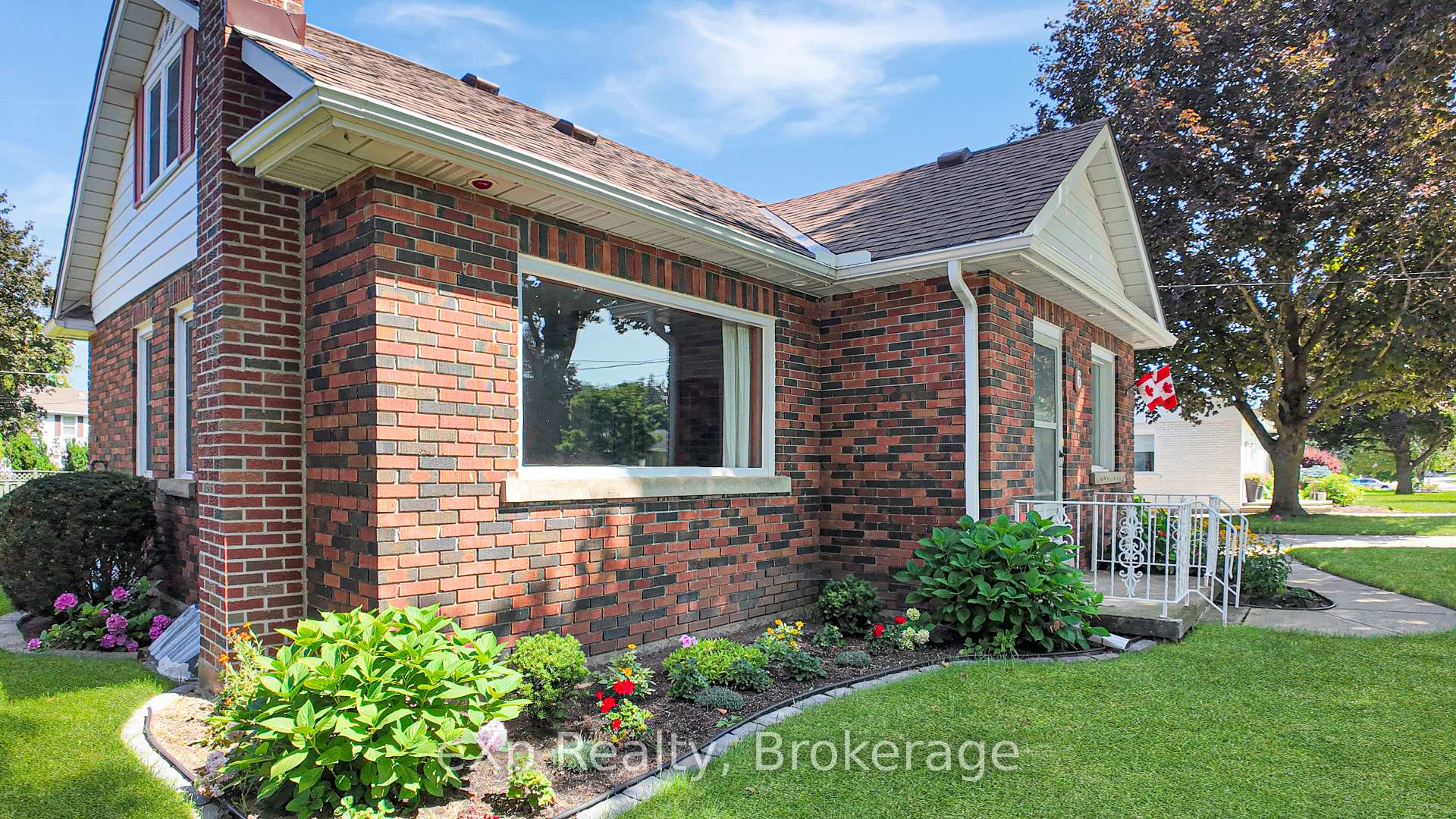 Photo 6 of 6 Johnstone Boulevard, Brockton — HOMEH