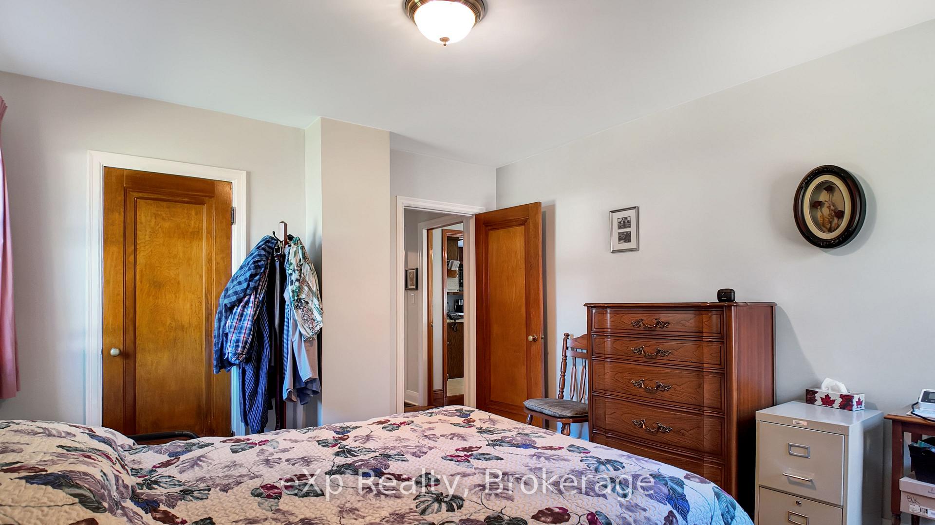 Photo 16 of 6 Johnstone Boulevard, Brockton — HOMEH