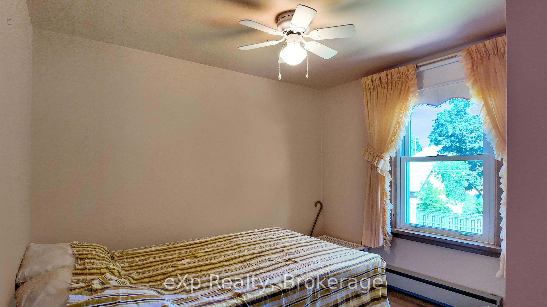 Photo 24 of 6 Johnstone Boulevard, Brockton — HOMEH
