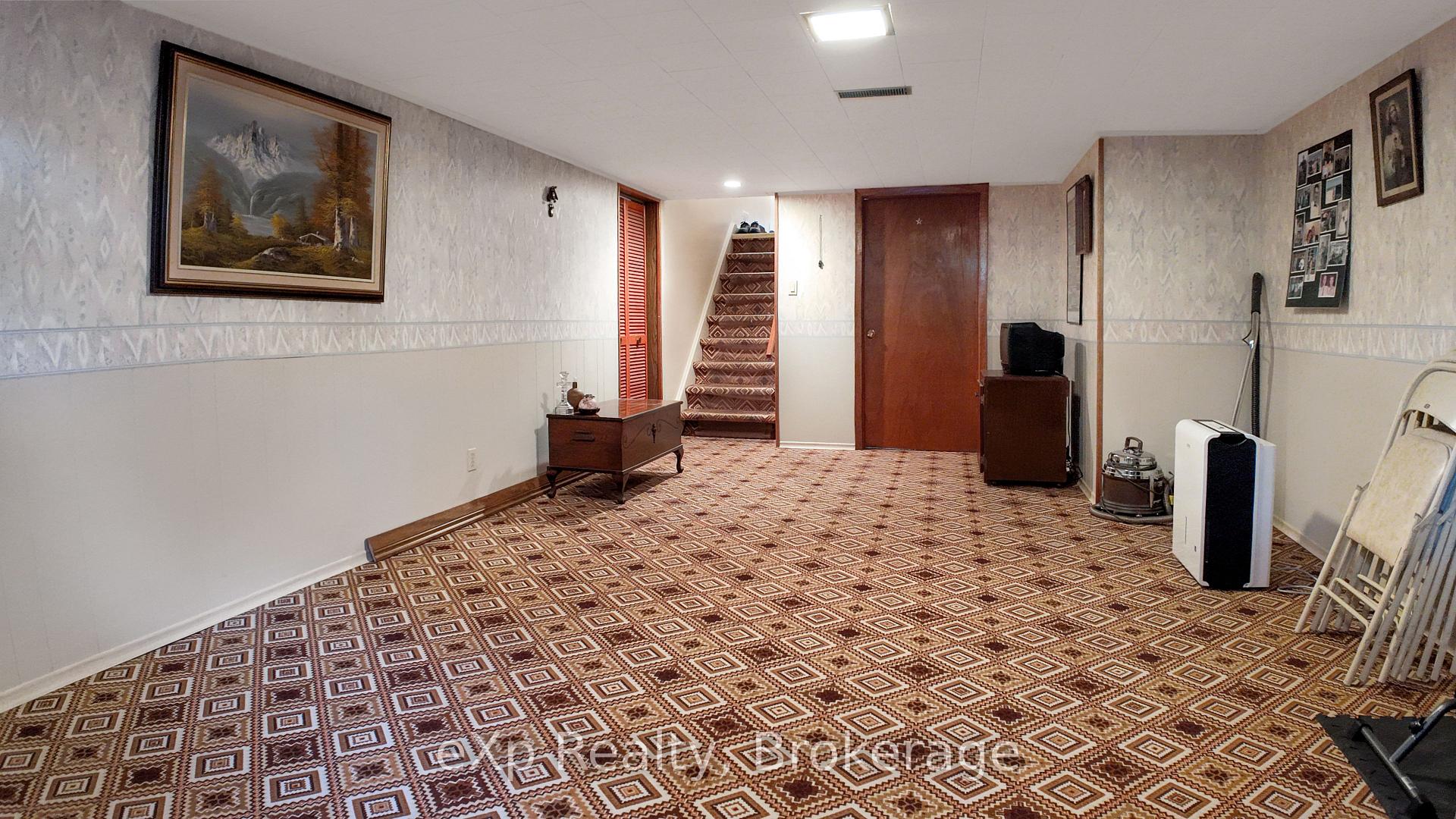 Photo 28 of 6 Johnstone Boulevard, Brockton — HOMEH