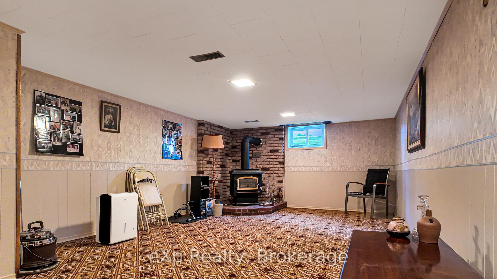 Photo 29 of 6 Johnstone Boulevard, Brockton — HOMEH