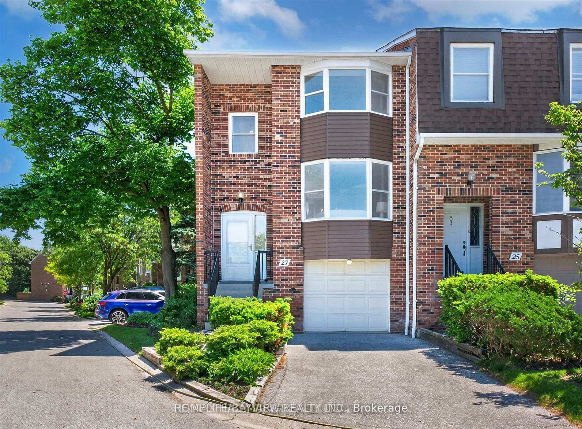 Photo 1 of Unit 13, 27 Hyde Park Court, Markham, German Mills — HOMEH