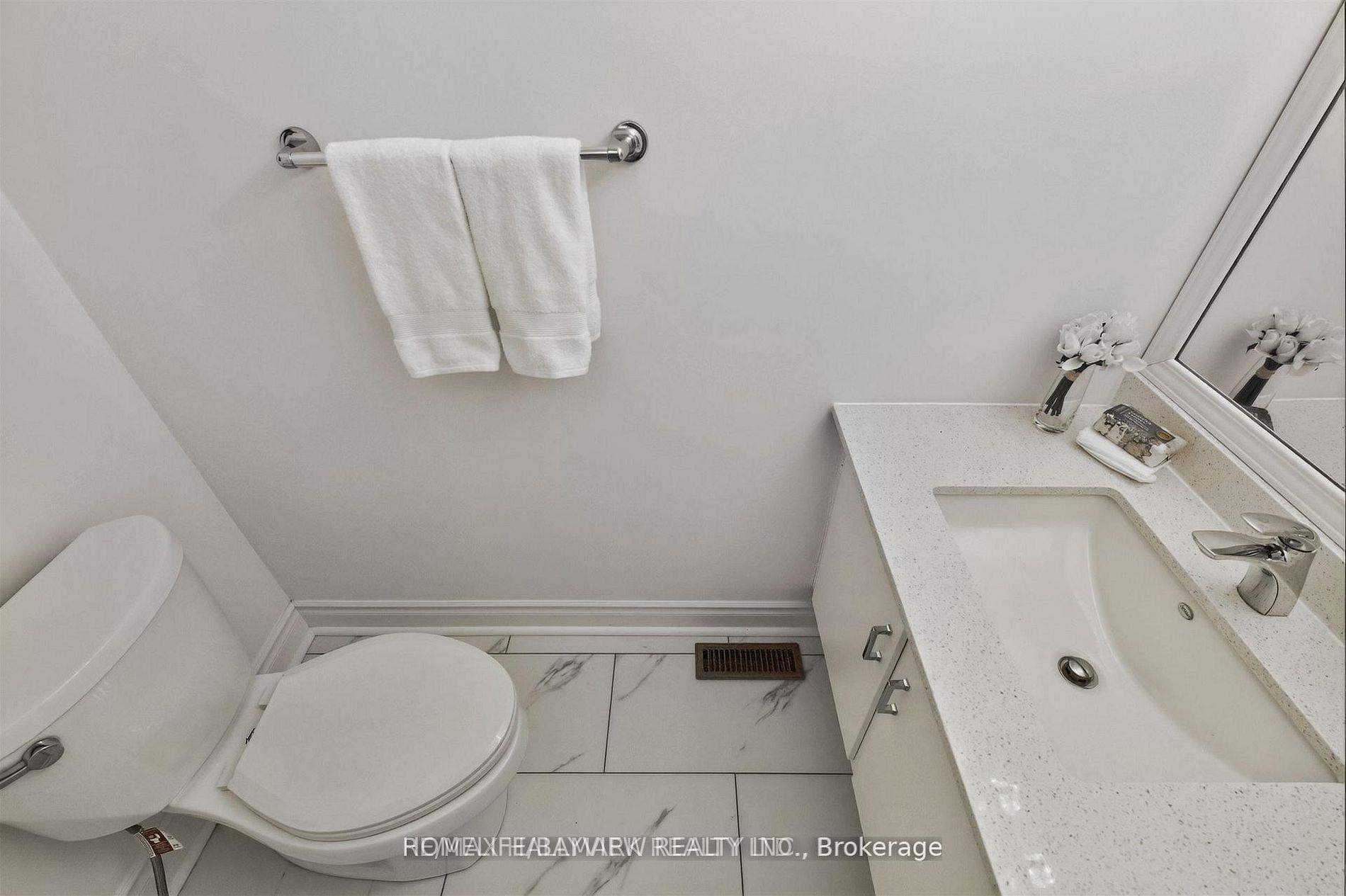 Photo 11 of Unit 13, 27 Hyde Park Court, Markham, German Mills — HOMEH