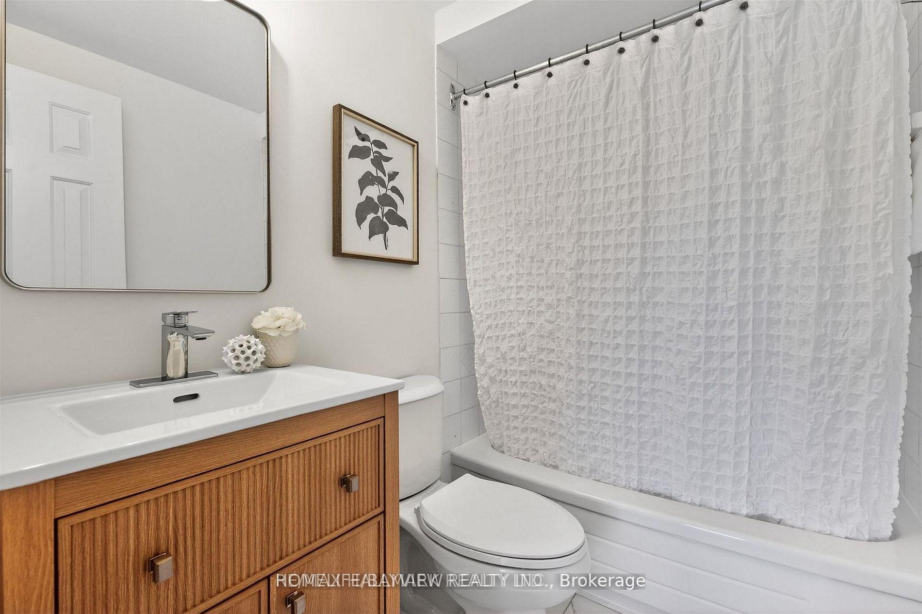 Photo 21 of Unit 13, 27 Hyde Park Court, Markham, German Mills — HOMEH