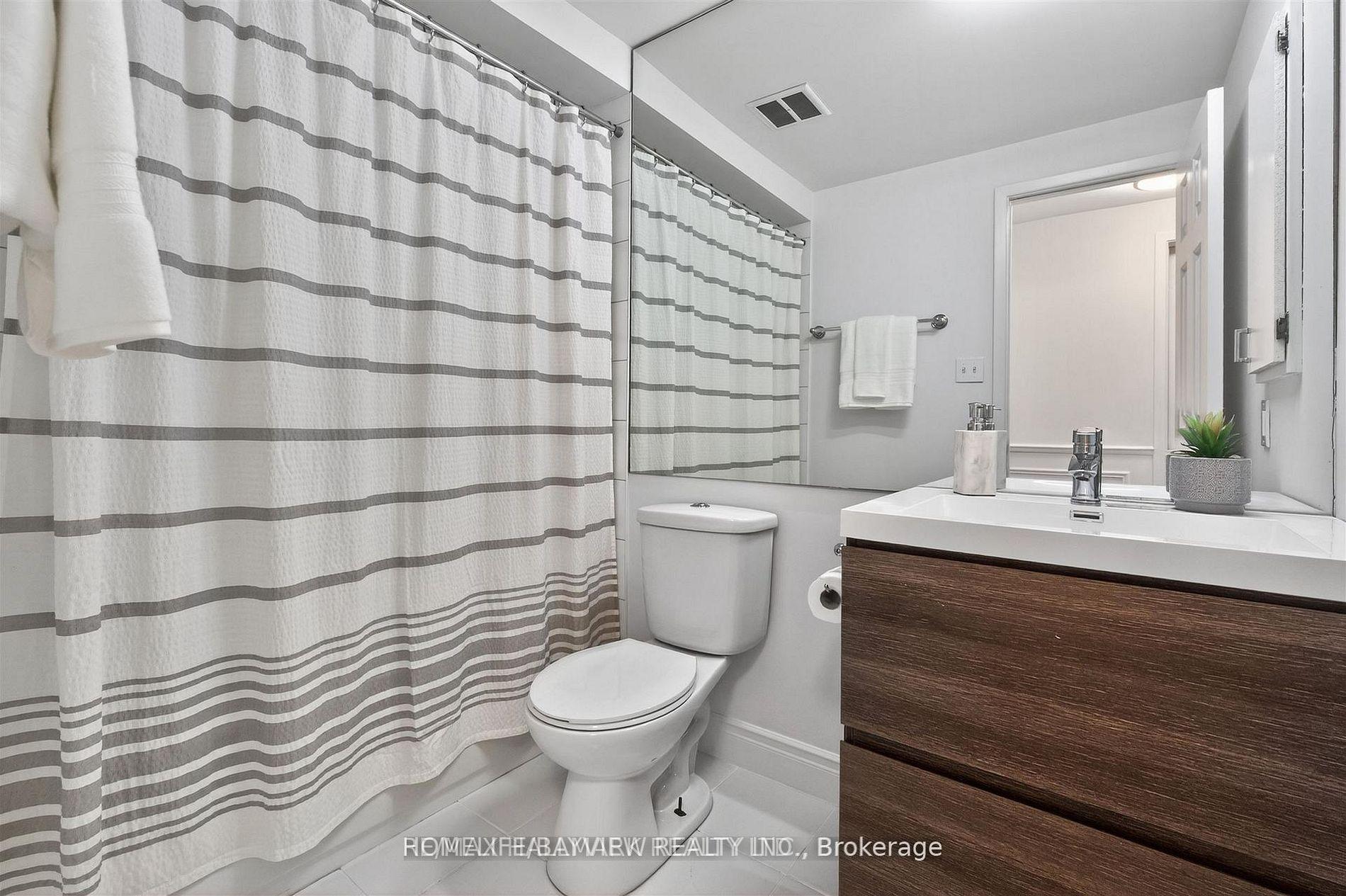 Photo 24 of Unit 13, 27 Hyde Park Court, Markham, German Mills — HOMEH