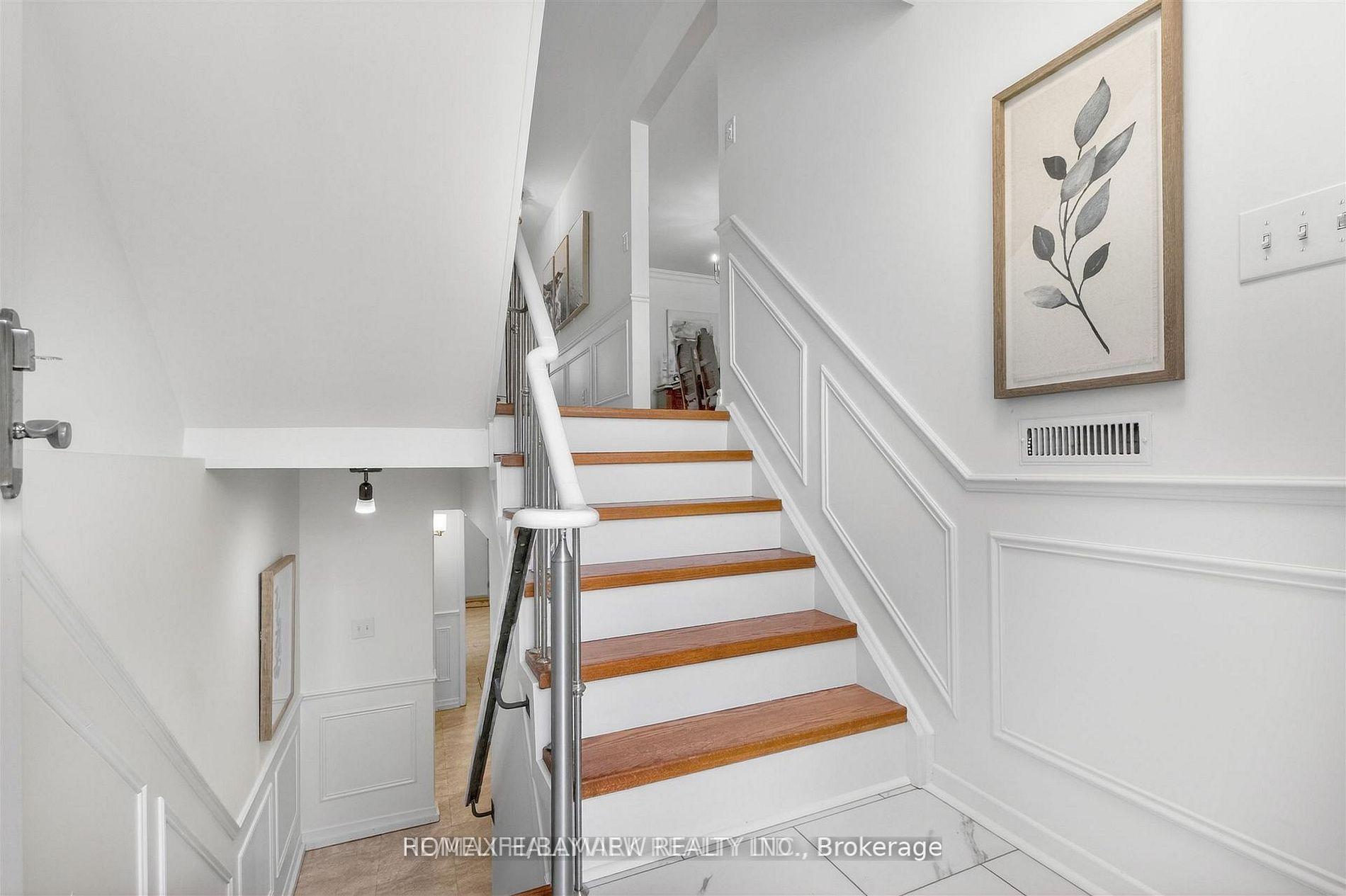 Photo 27 of Unit 13, 27 Hyde Park Court, Markham, German Mills — HOMEH