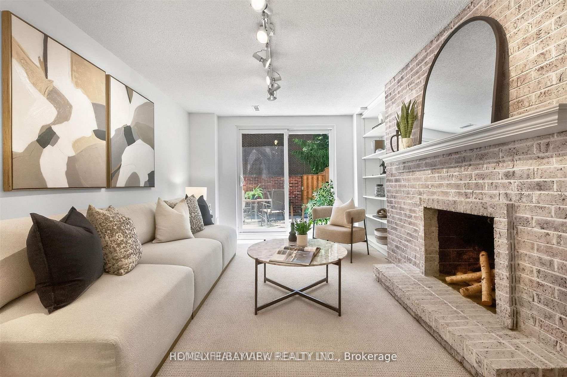 Photo 29 of Unit 13, 27 Hyde Park Court, Markham, German Mills — HOMEH