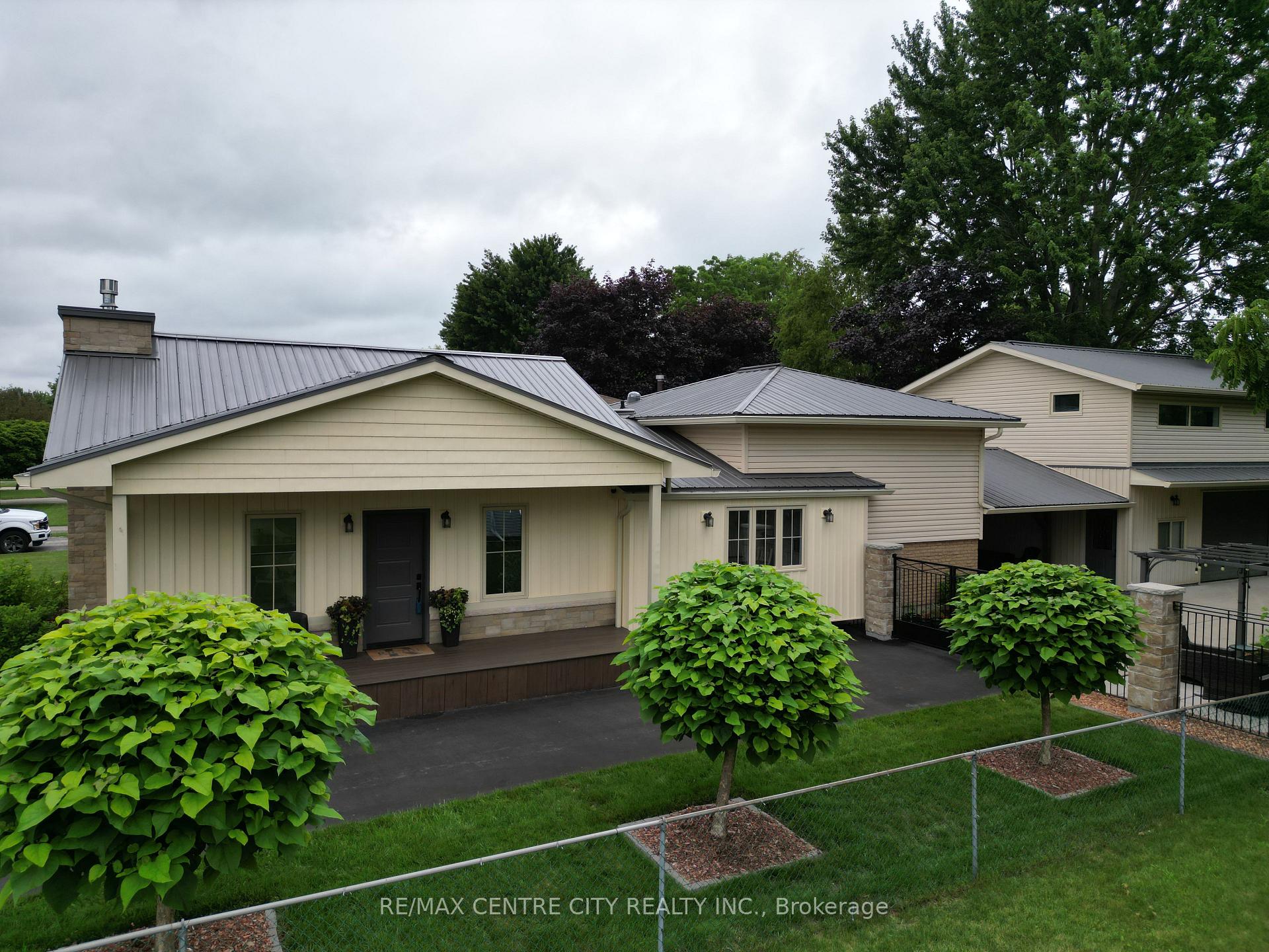 Photo 3 of 174 Ridge Street, Dutton/Dunwich, Dutton — HOMEH