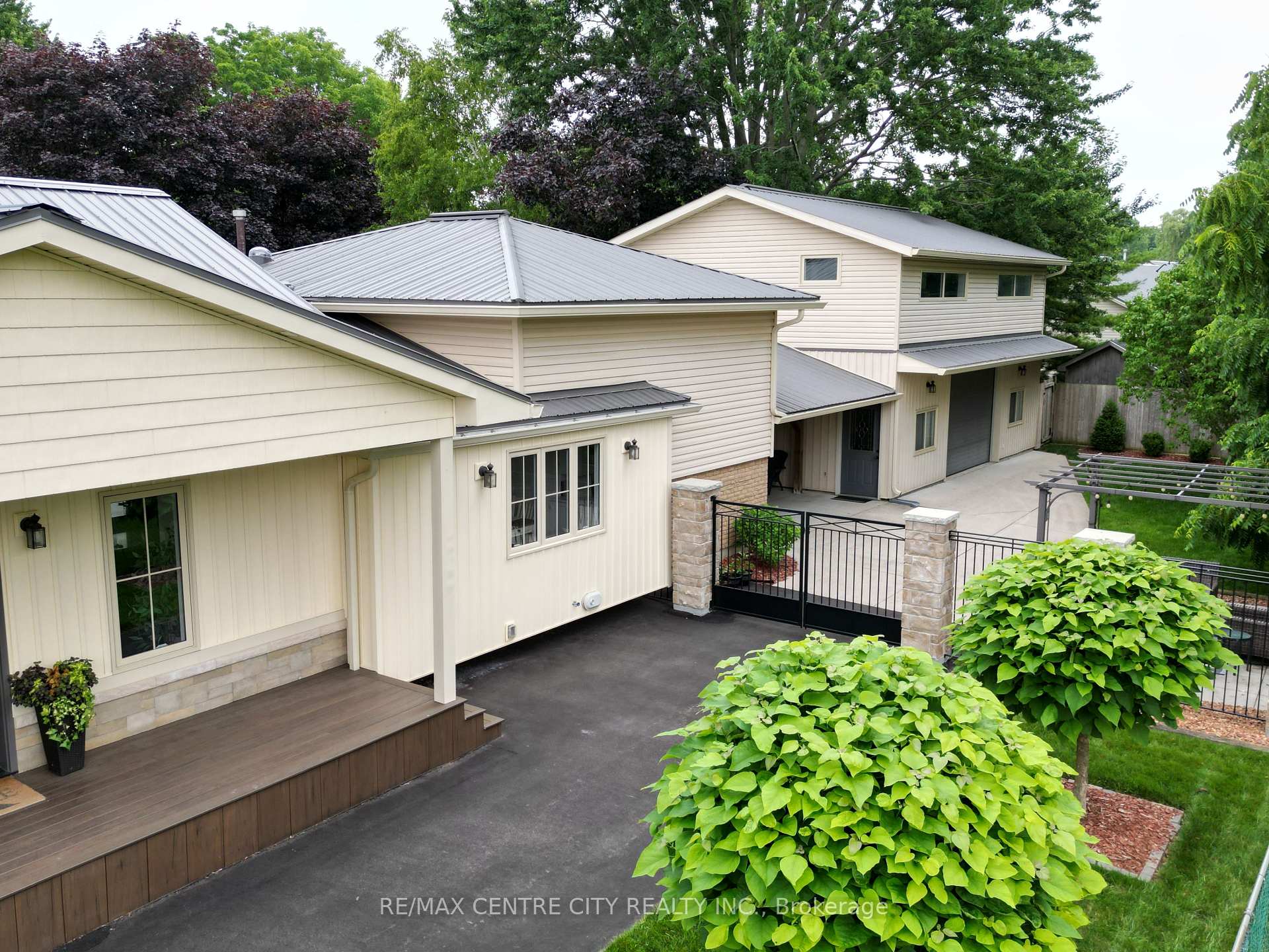 Photo 4 of 174 Ridge Street, Dutton/Dunwich, Dutton — HOMEH