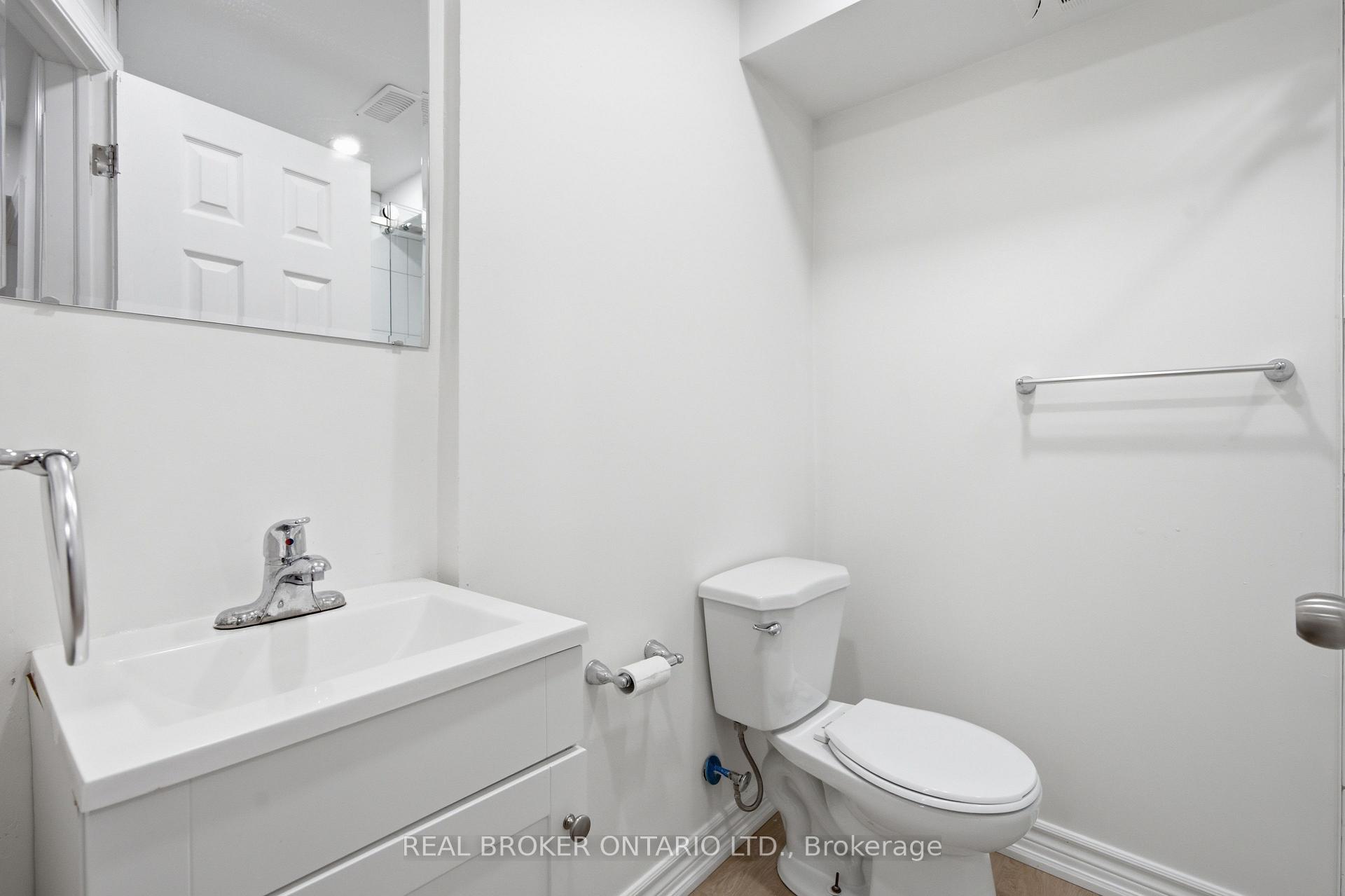 Photo 37 of 94 Roxana Avenue, Vaughan, West Woodbridge — HOMEH