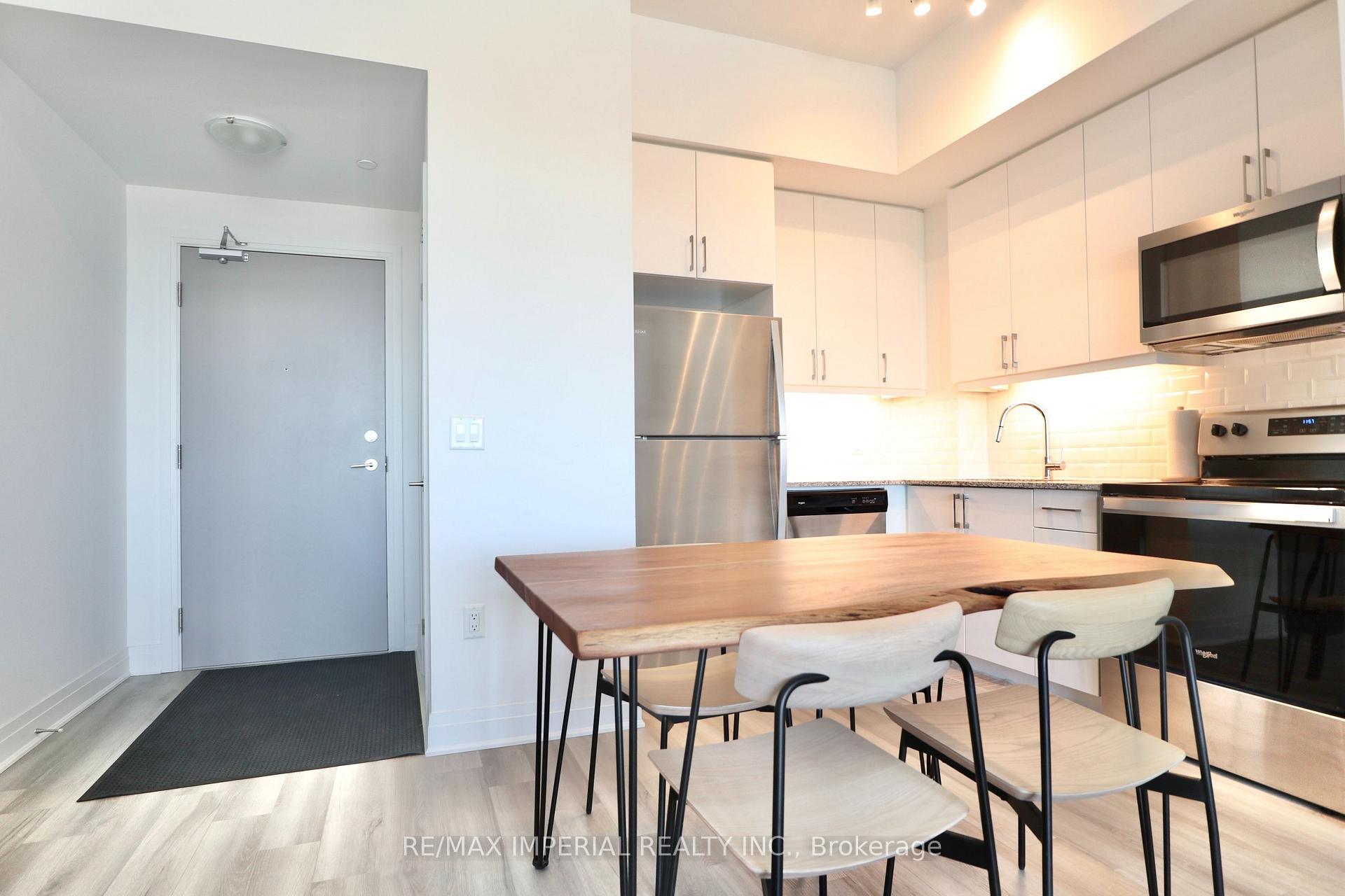 Photo 6 of Unit 402, 3220 Sheppard Avenue E, Scarborough, Tam O'Shanter-Sullivan — HOMEH