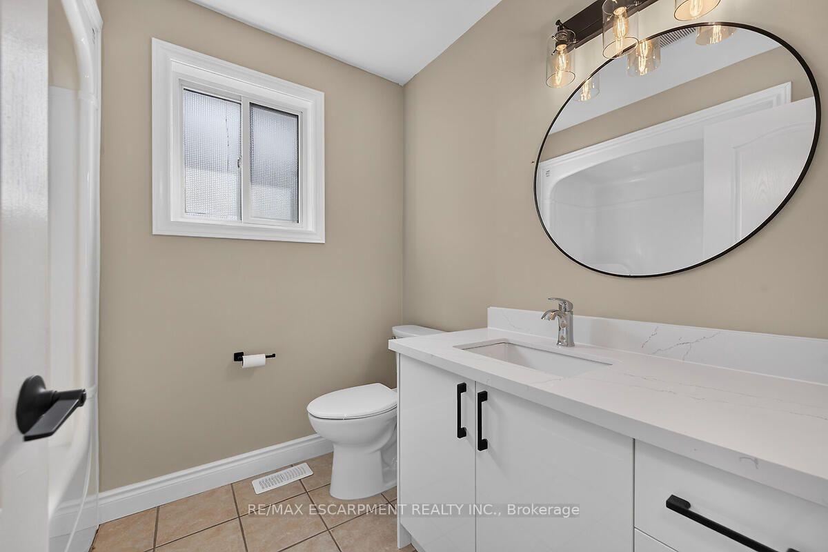 Photo 29 of 83 Marion Street, Hamilton, Mount Hope — HOMEH