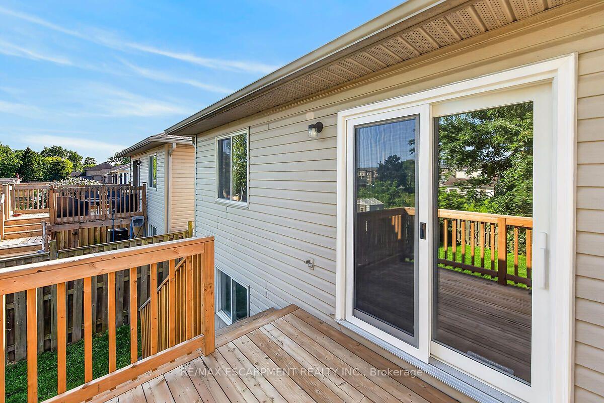 Photo 33 of 83 Marion Street, Hamilton, Mount Hope — HOMEH