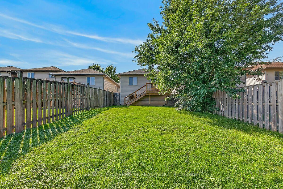 Photo 37 of 83 Marion Street, Hamilton, Mount Hope — HOMEH