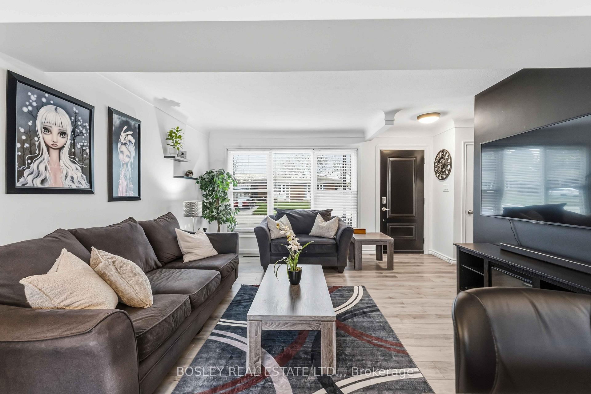 Photo 12 of 75 Wildwood Road, St. Catharines, Port Weller — HOMEH