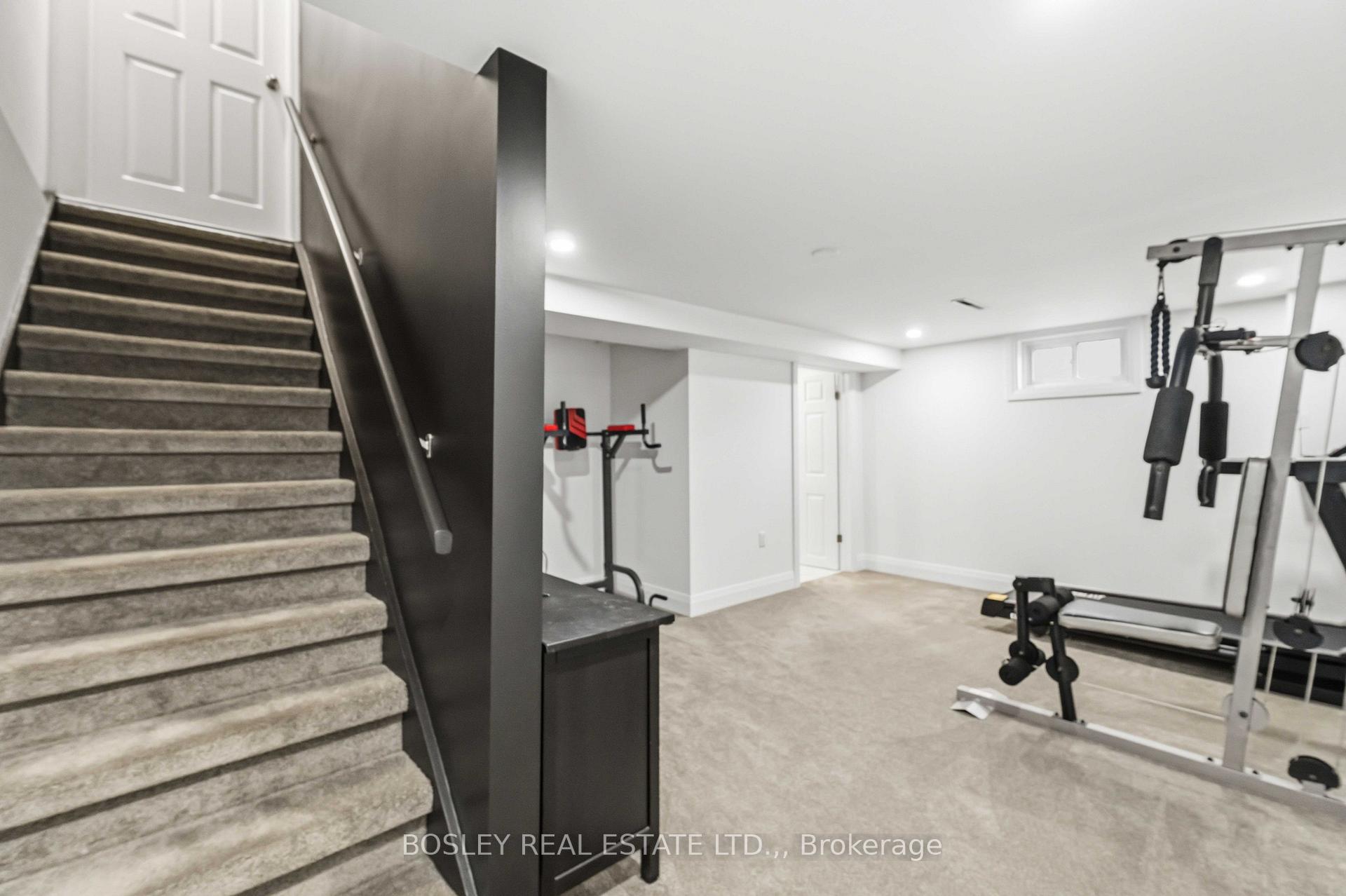 Photo 19 of 75 Wildwood Road, St. Catharines, Port Weller — HOMEH