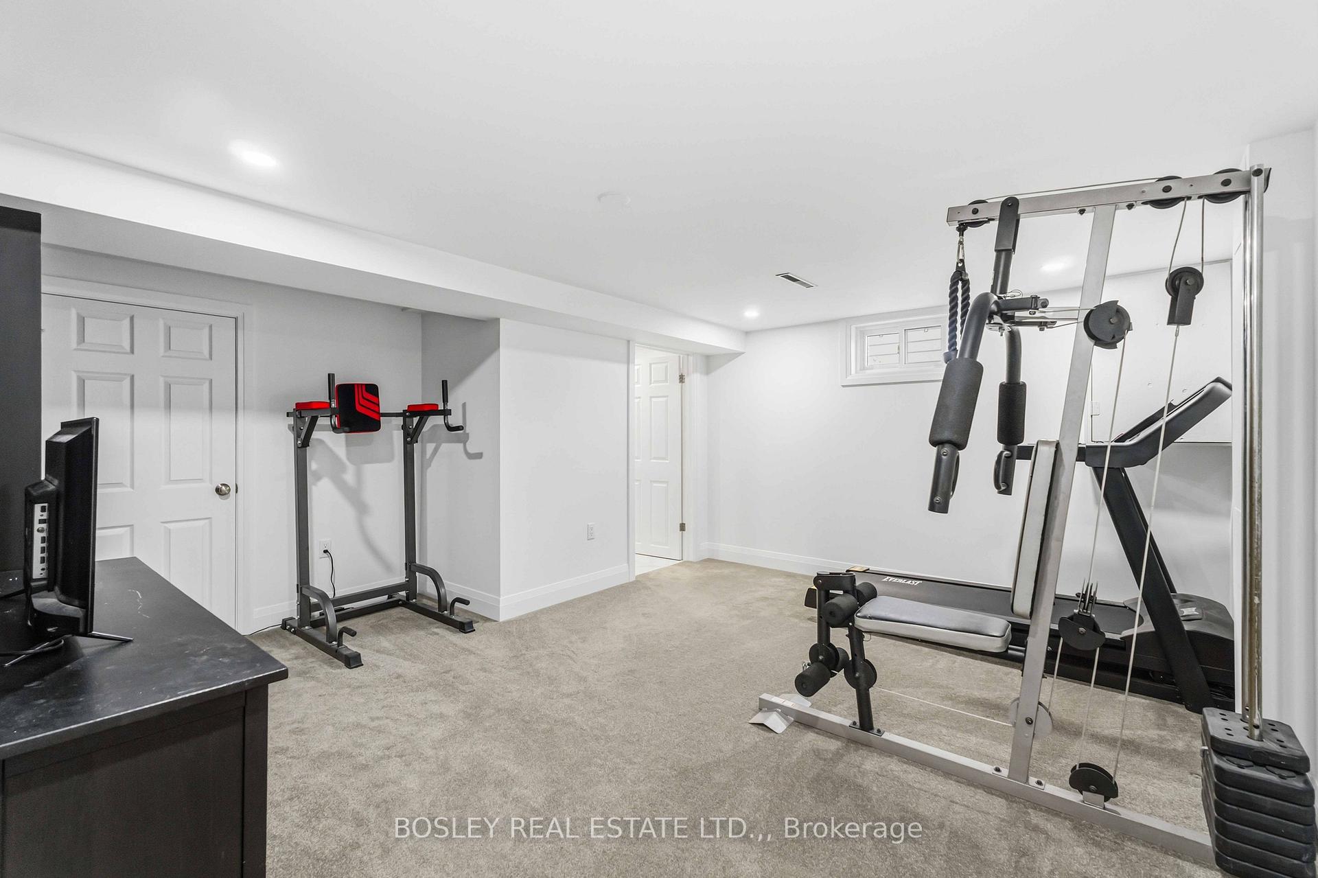 Photo 20 of 75 Wildwood Road, St. Catharines, Port Weller — HOMEH