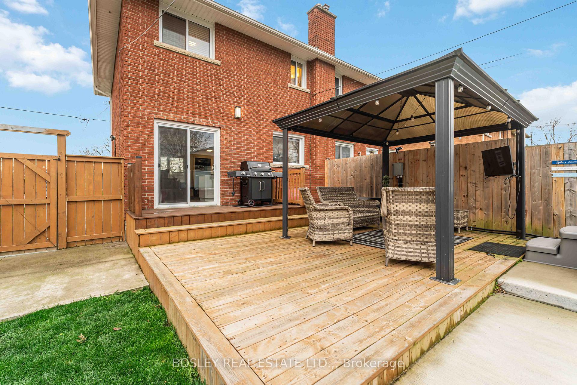 Photo 25 of 75 Wildwood Road, St. Catharines, Port Weller — HOMEH
