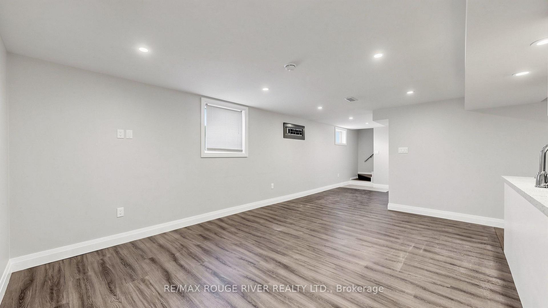 Photo 6 of Unit Lower, 46 Sunset Drive, Oshawa, Centennial — HOMEH
