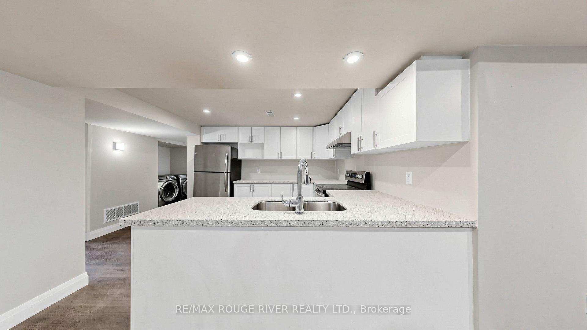 Photo 9 of Unit Lower, 46 Sunset Drive, Oshawa, Centennial — HOMEH