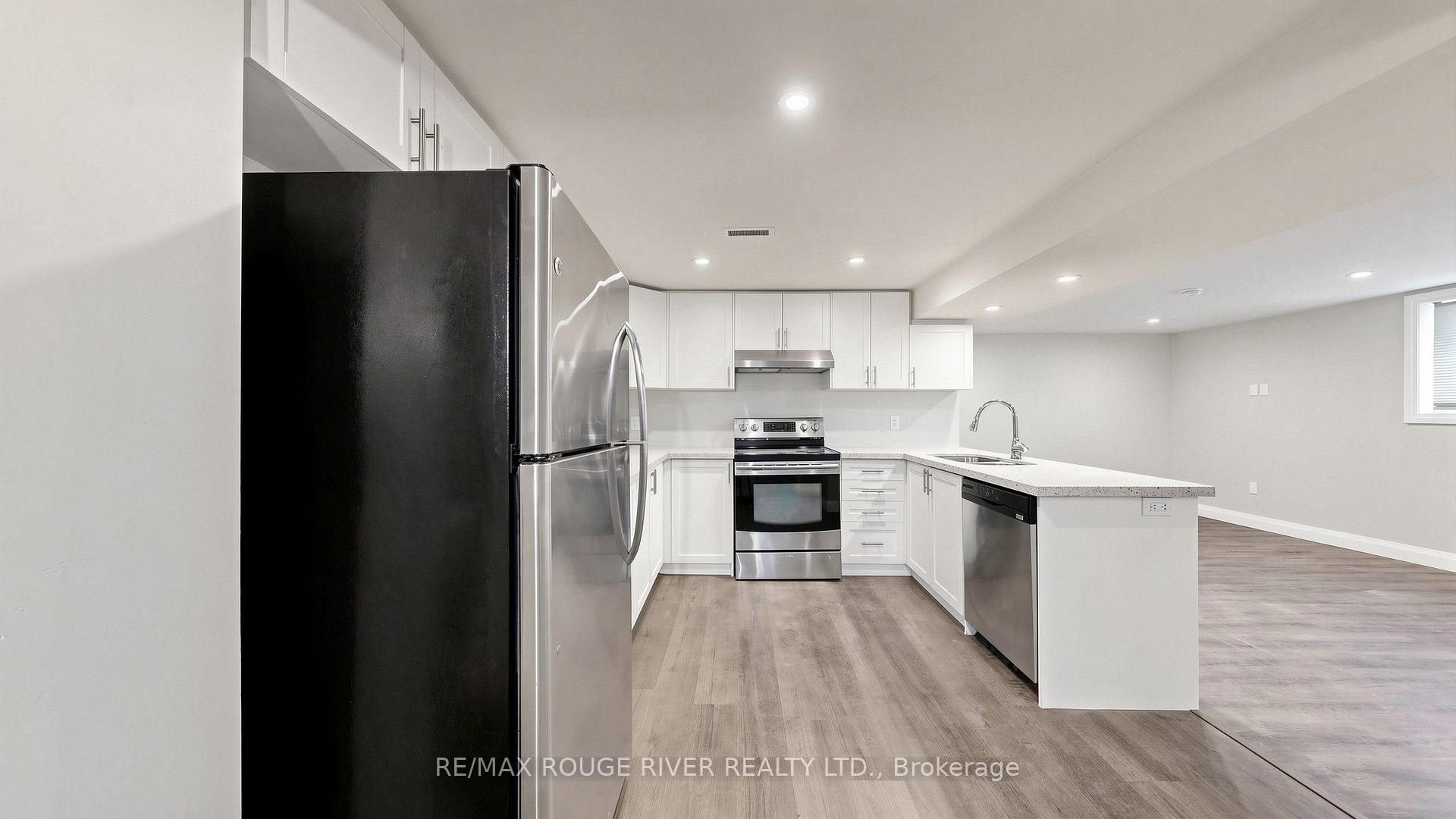 Photo 11 of Unit Lower, 46 Sunset Drive, Oshawa, Centennial — HOMEH