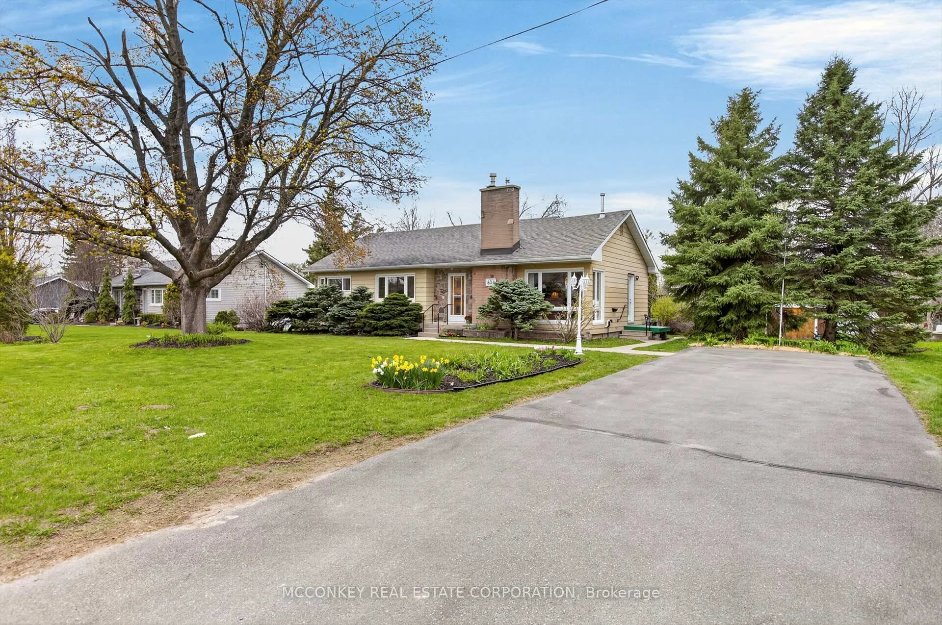 Photo 35 of 834 Crowley Crescent, Peterborough, Monaghan Ward 2 — HOMEH