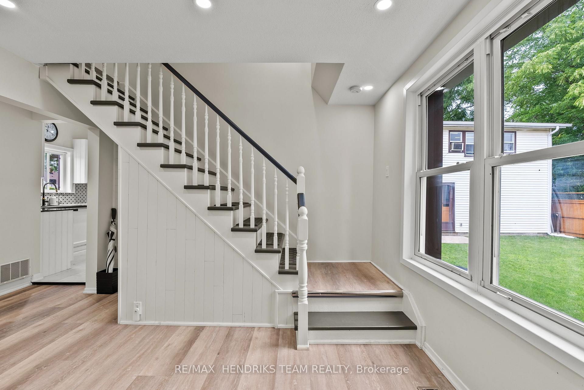 Photo 21 of 85 Pine Street S, Thorold, Thorold Downtown — HOMEH