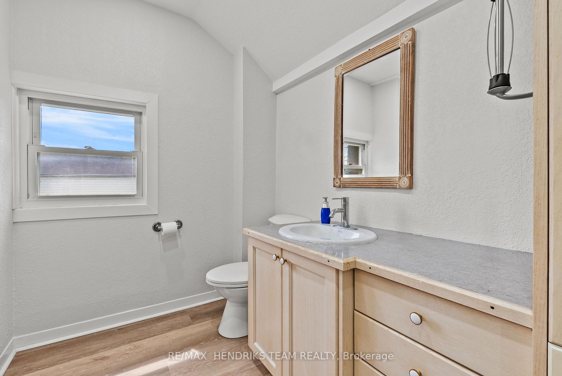 Photo 24 of 85 Pine Street S, Thorold, Thorold Downtown — HOMEH