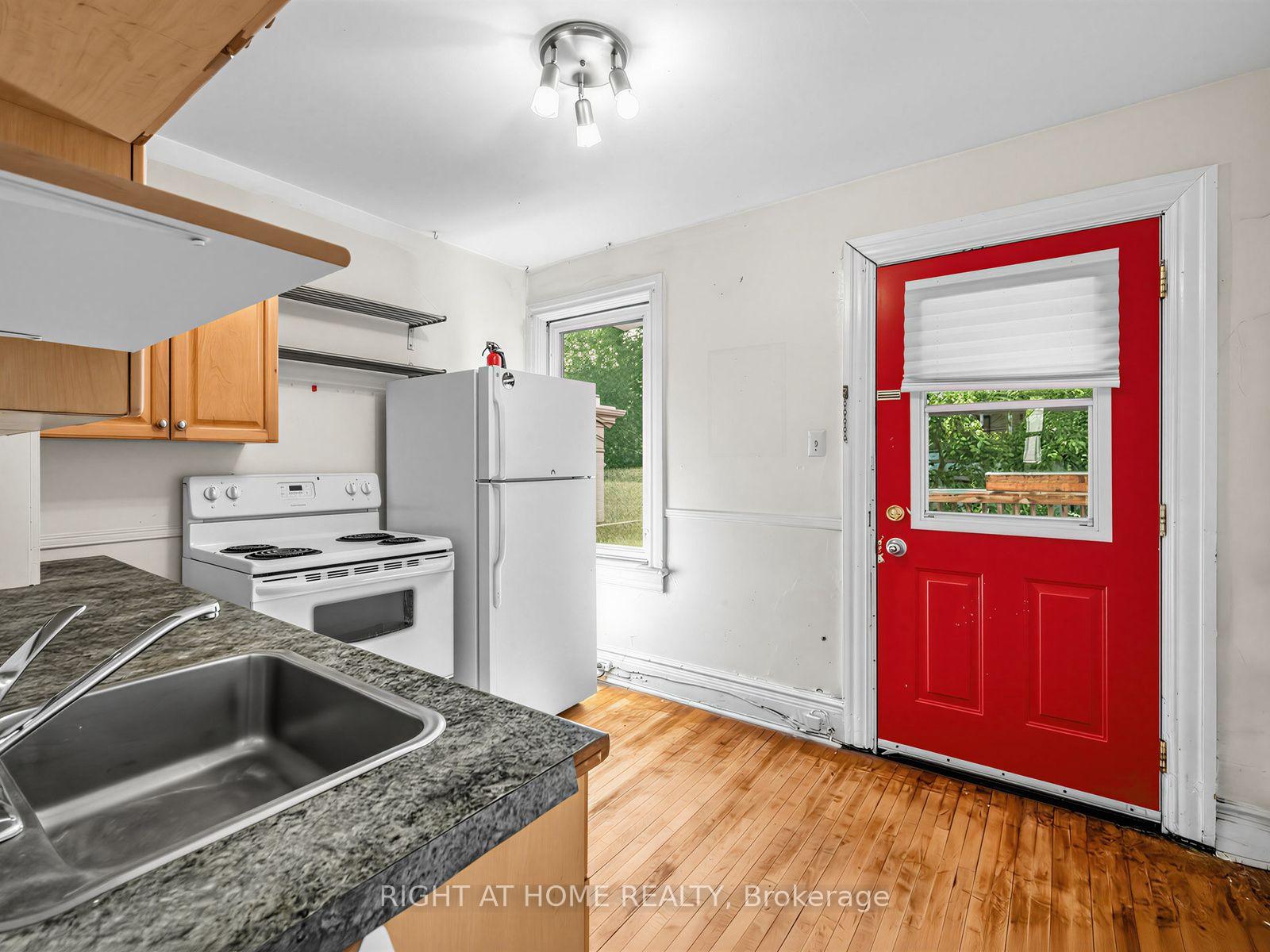 Photo 19 of 10 Havelock Street, Toronto, Dufferin Grove — HOMEH
