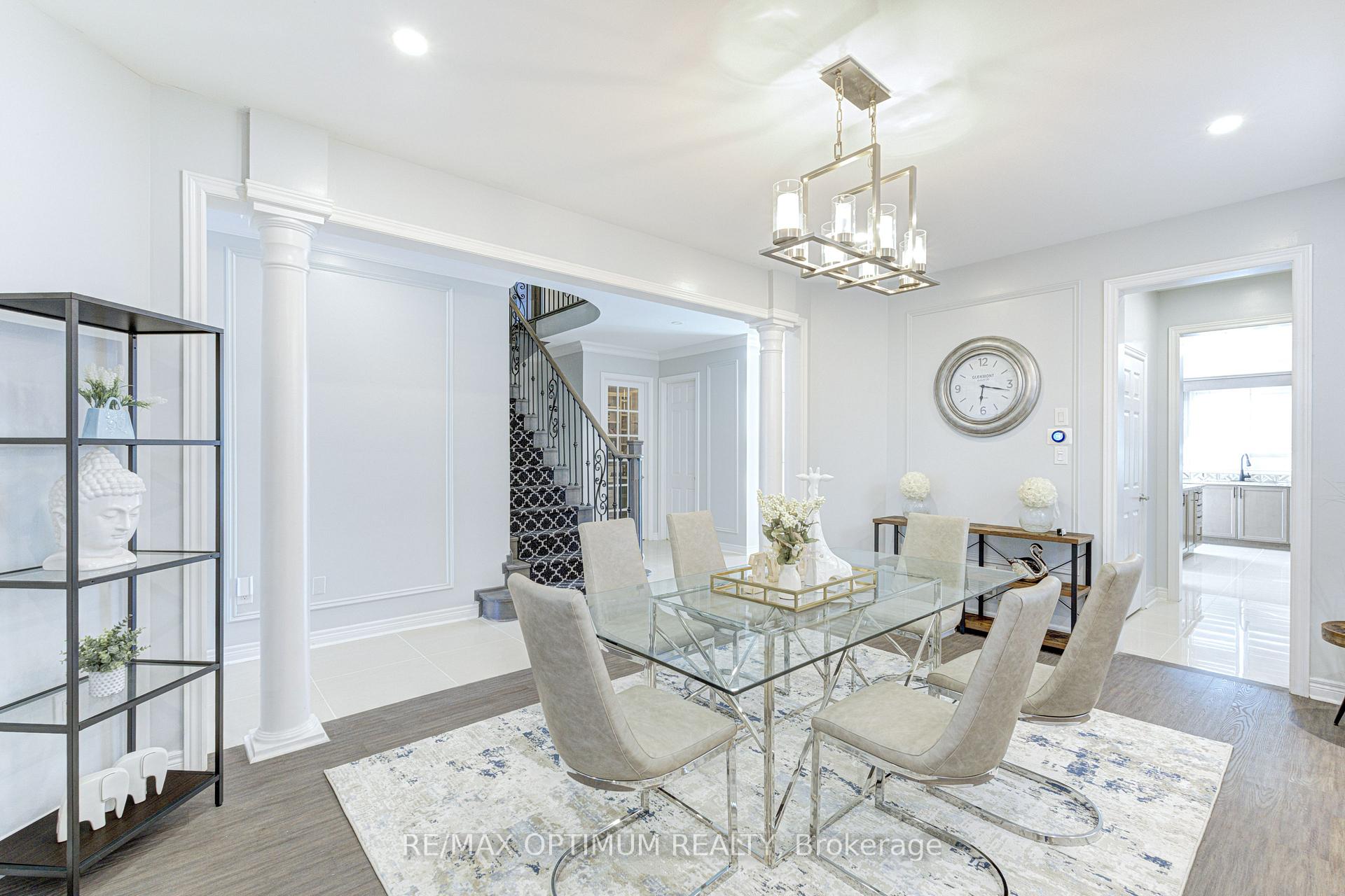 Photo 9 of 120 Canary Close, Brampton, Credit Valley — HOMEH