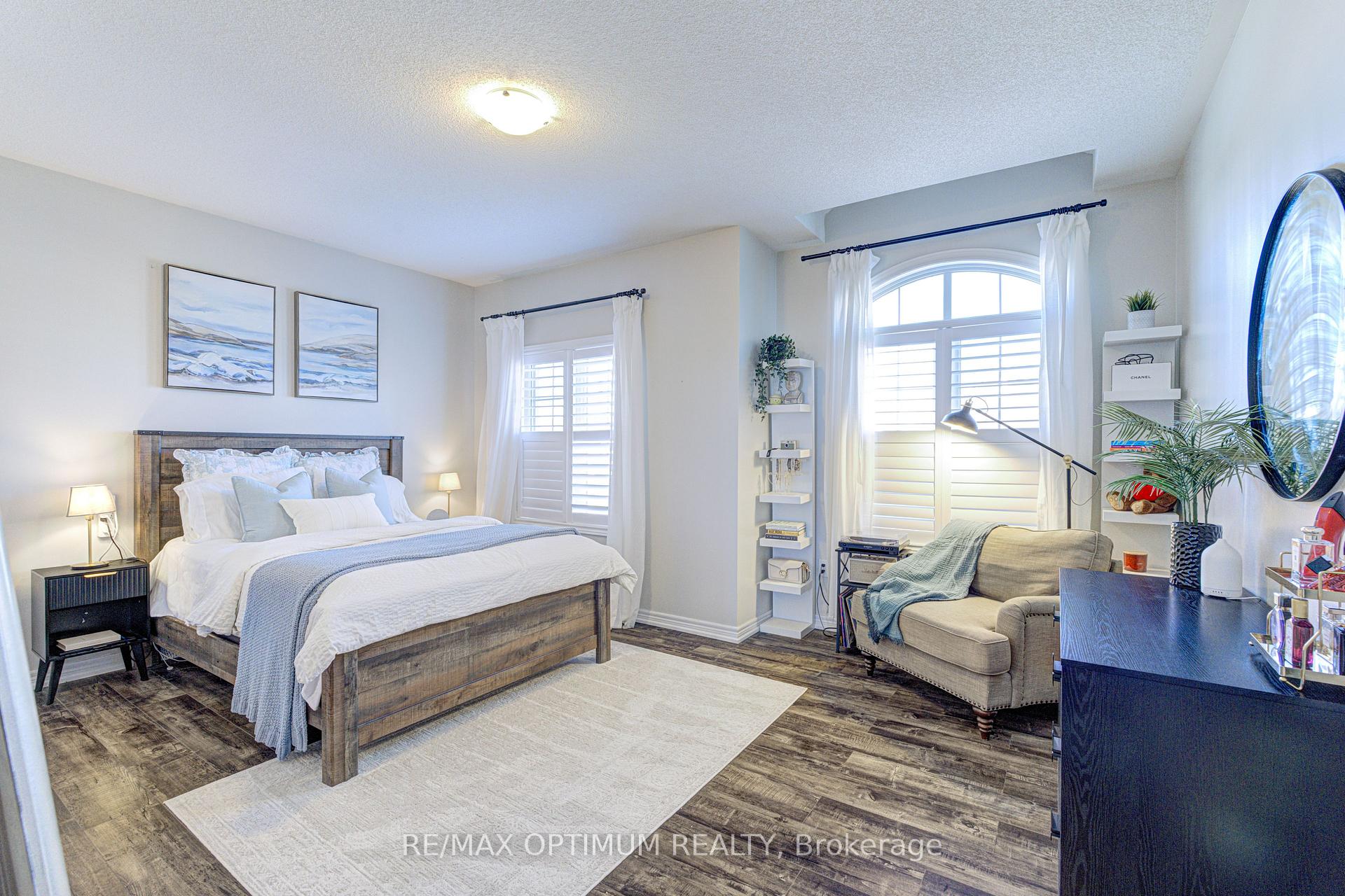 Photo 30 of 120 Canary Close, Brampton, Credit Valley — HOMEH