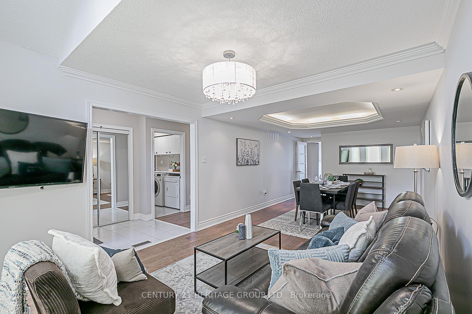 Photo 5 of 310 Chambers Crescent, Newmarket, Armitage — HOMEH