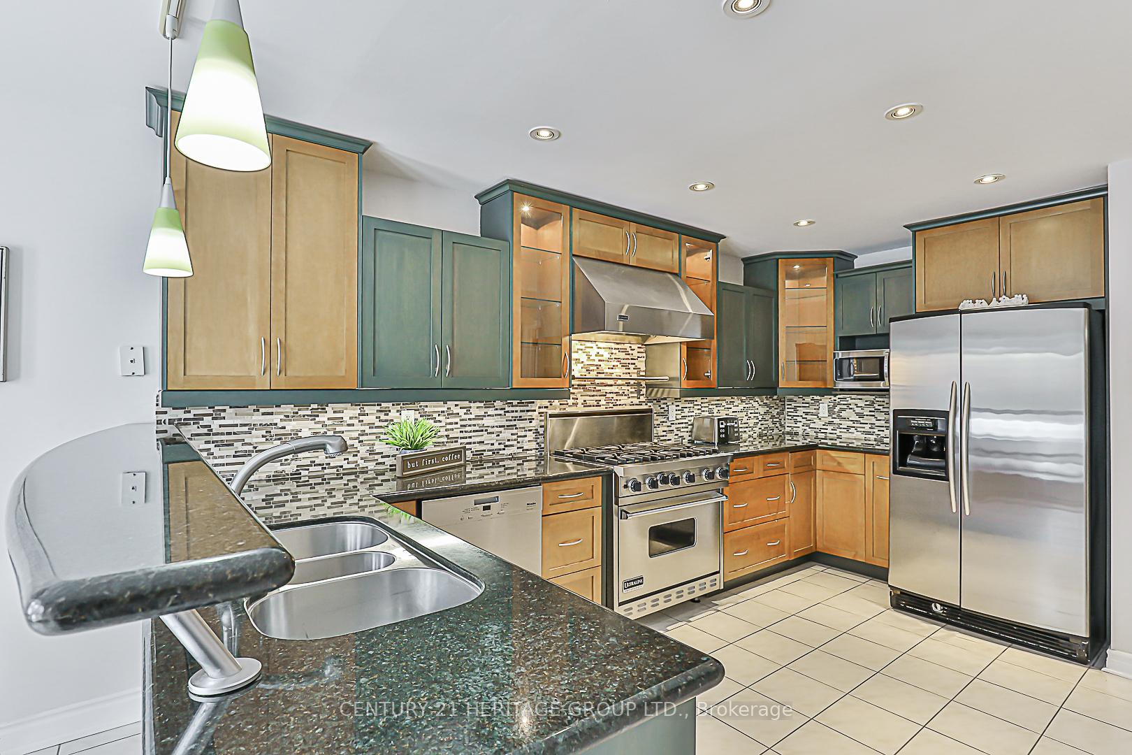 Photo 9 of 310 Chambers Crescent, Newmarket, Armitage — HOMEH