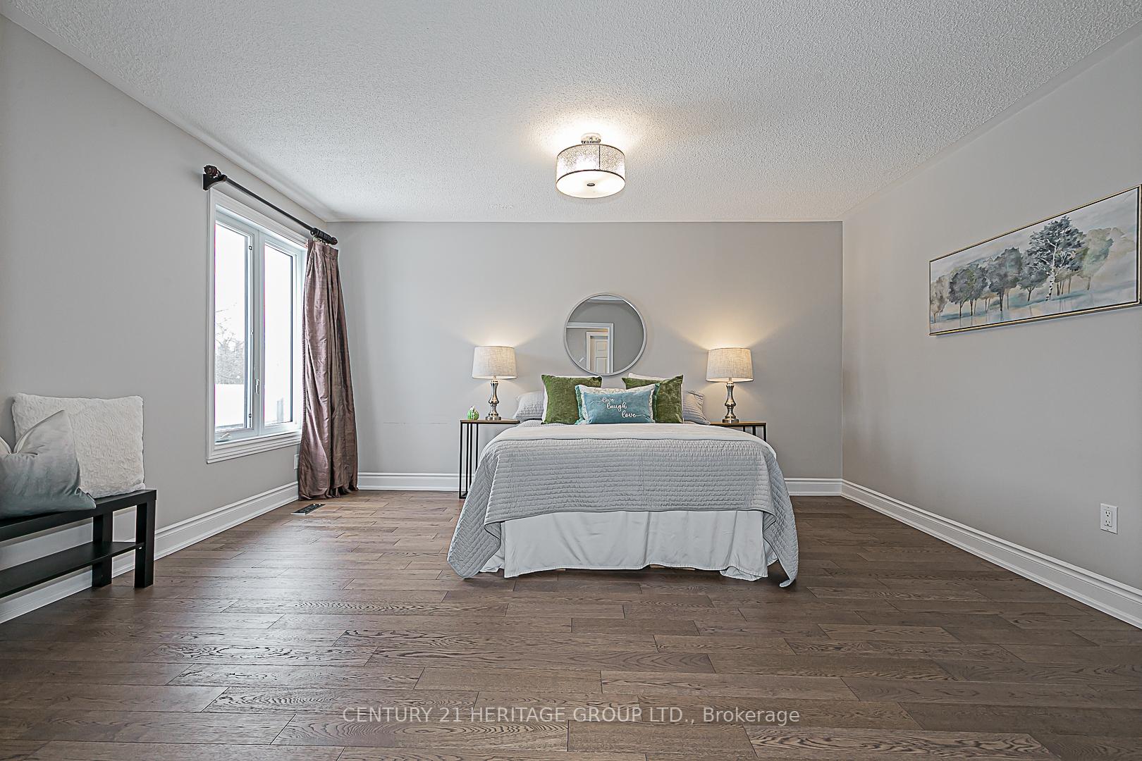 Photo 14 of 310 Chambers Crescent, Newmarket, Armitage — HOMEH