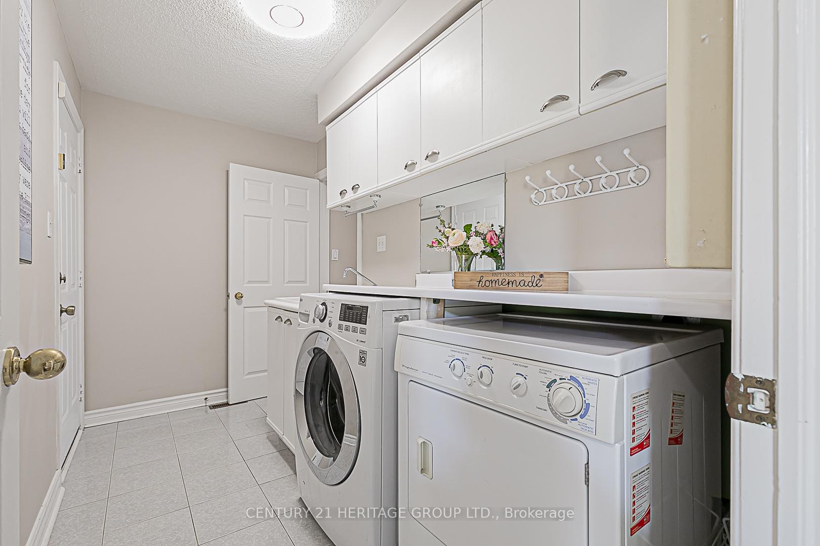 Photo 21 of 310 Chambers Crescent, Newmarket, Armitage — HOMEH