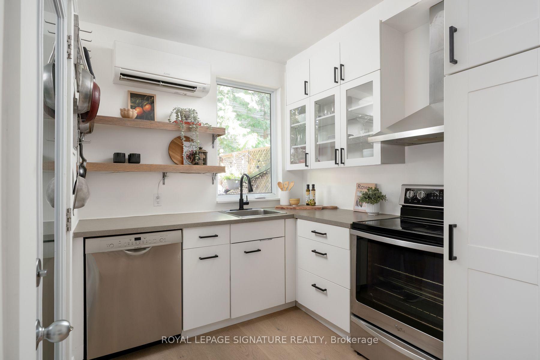Photo 31 of 46 Corley Avenue, Toronto, East End-Danforth — HOMEH