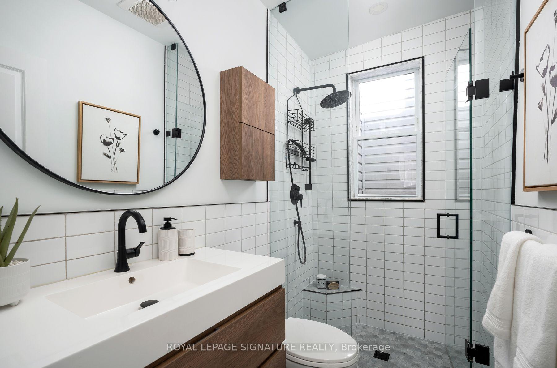 Photo 38 of 46 Corley Avenue, Toronto, East End-Danforth — HOMEH