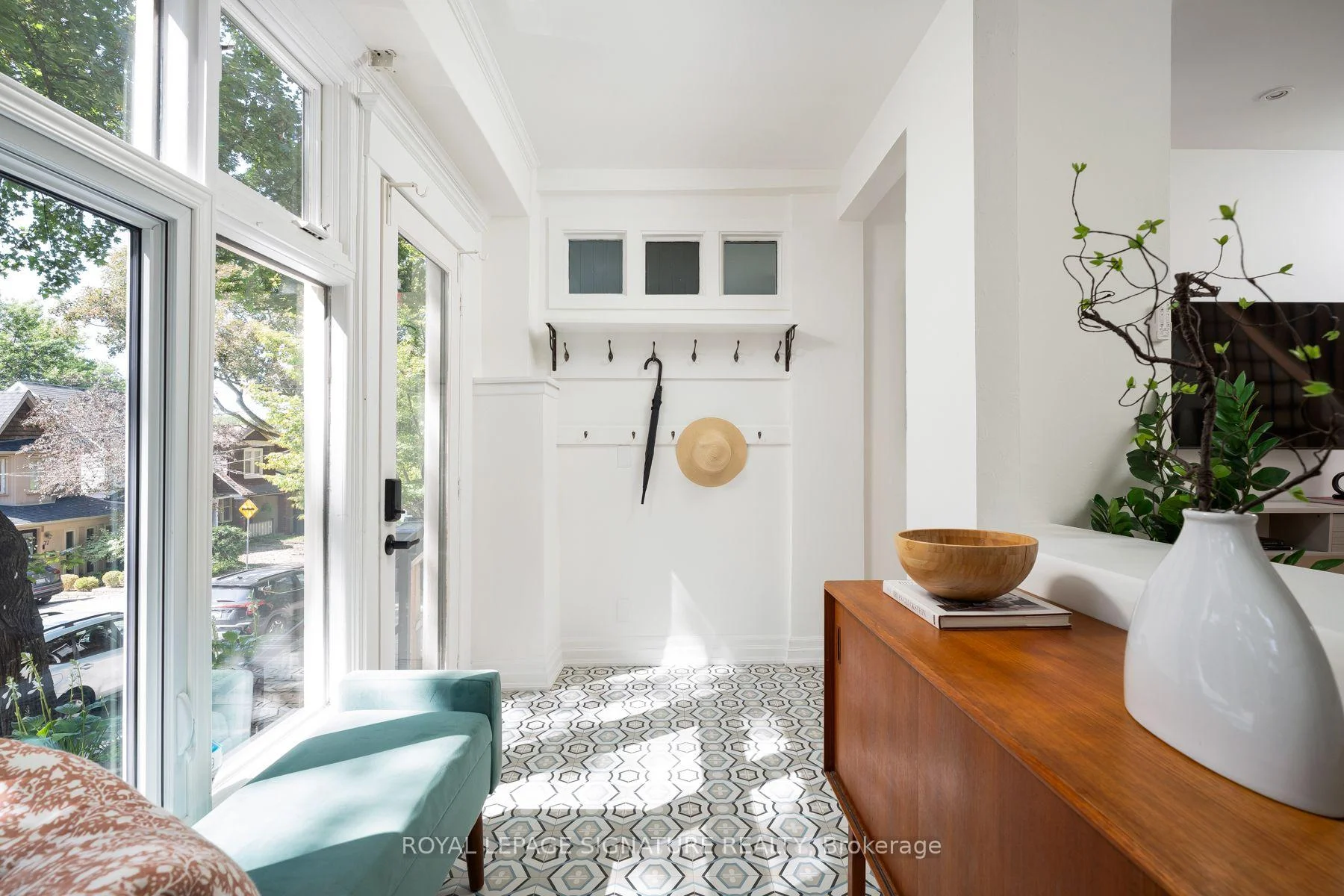 Photo 8 of 46 Corley Avenue, Toronto, East End-Danforth — HOMEH
