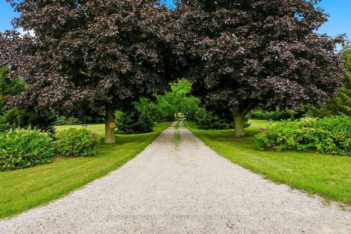 Photo 39 of 8330 Imperial Road, Malahide, Rural Malahide — HOMEH