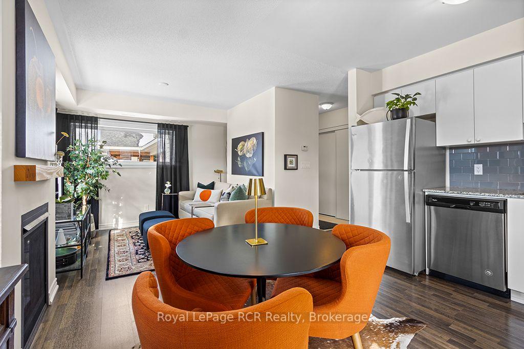 Photo 10 of 7 Anchorage Crescent, Collingwood — HOMEH