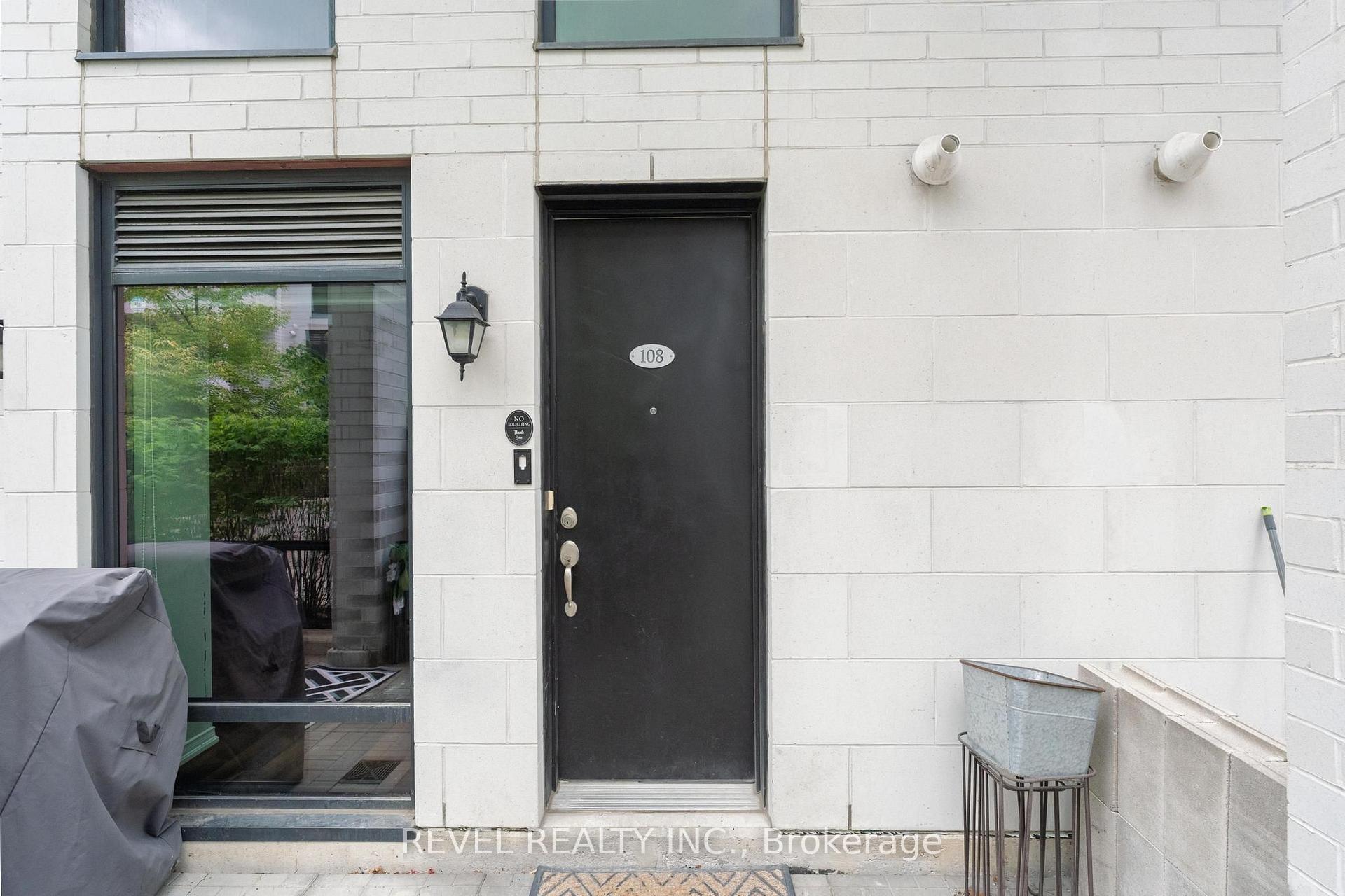 Photo 6 of Unit 108, 136 Widdicombe Hill Boulevard, Etobicoke, Willowridge-Martingrove-Richview — HOMEH