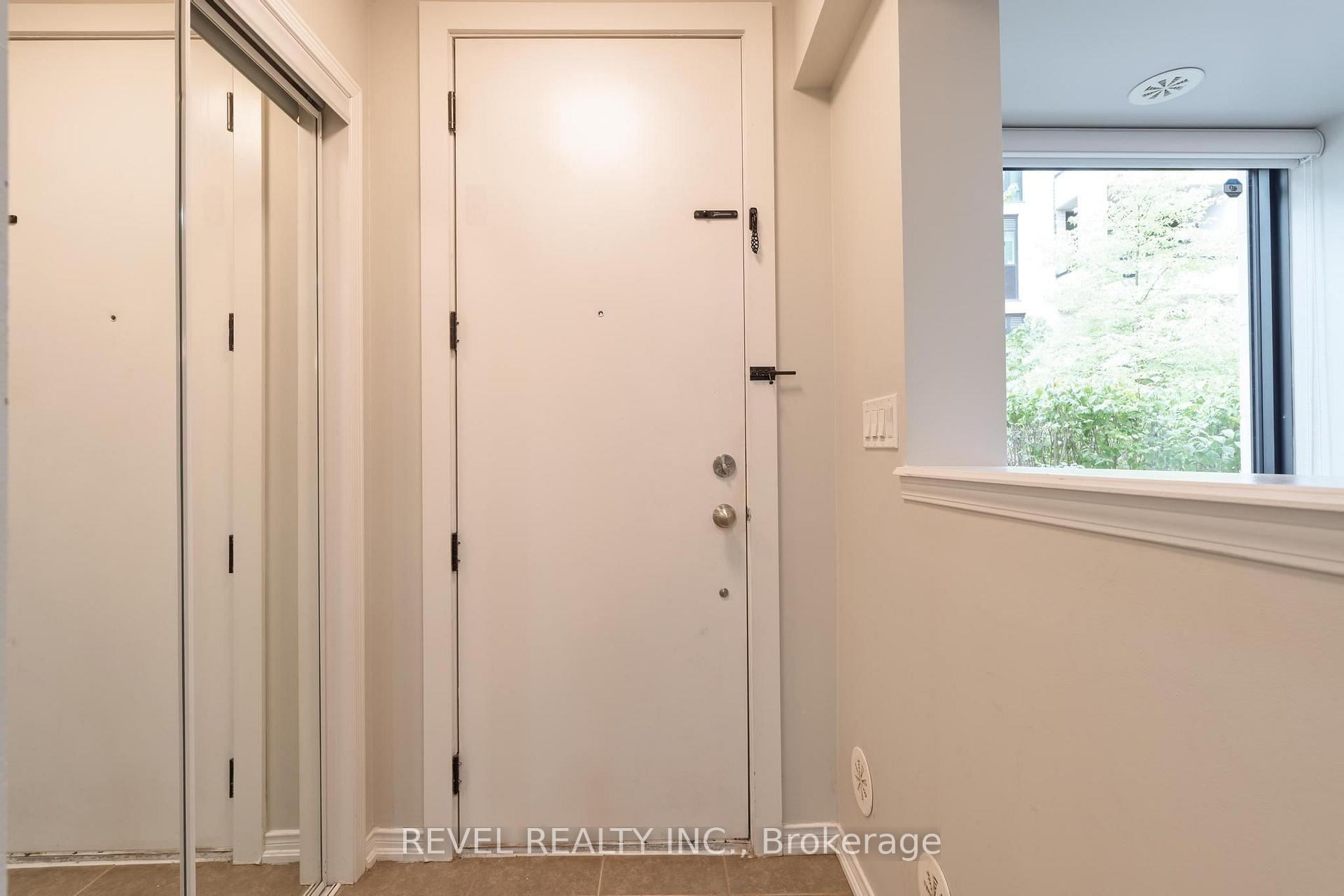Photo 10 of Unit 108, 136 Widdicombe Hill Boulevard, Etobicoke, Willowridge-Martingrove-Richview — HOMEH