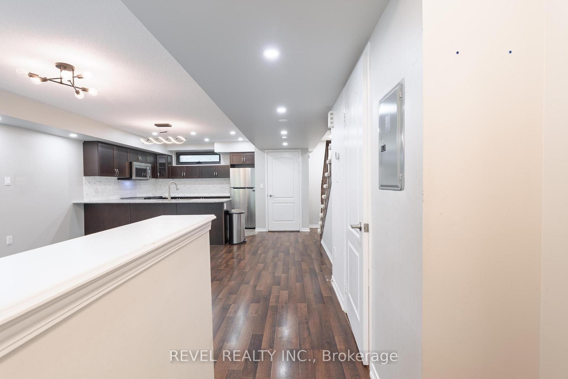 Photo 11 of Unit 108, 136 Widdicombe Hill Boulevard, Etobicoke, Willowridge-Martingrove-Richview — HOMEH