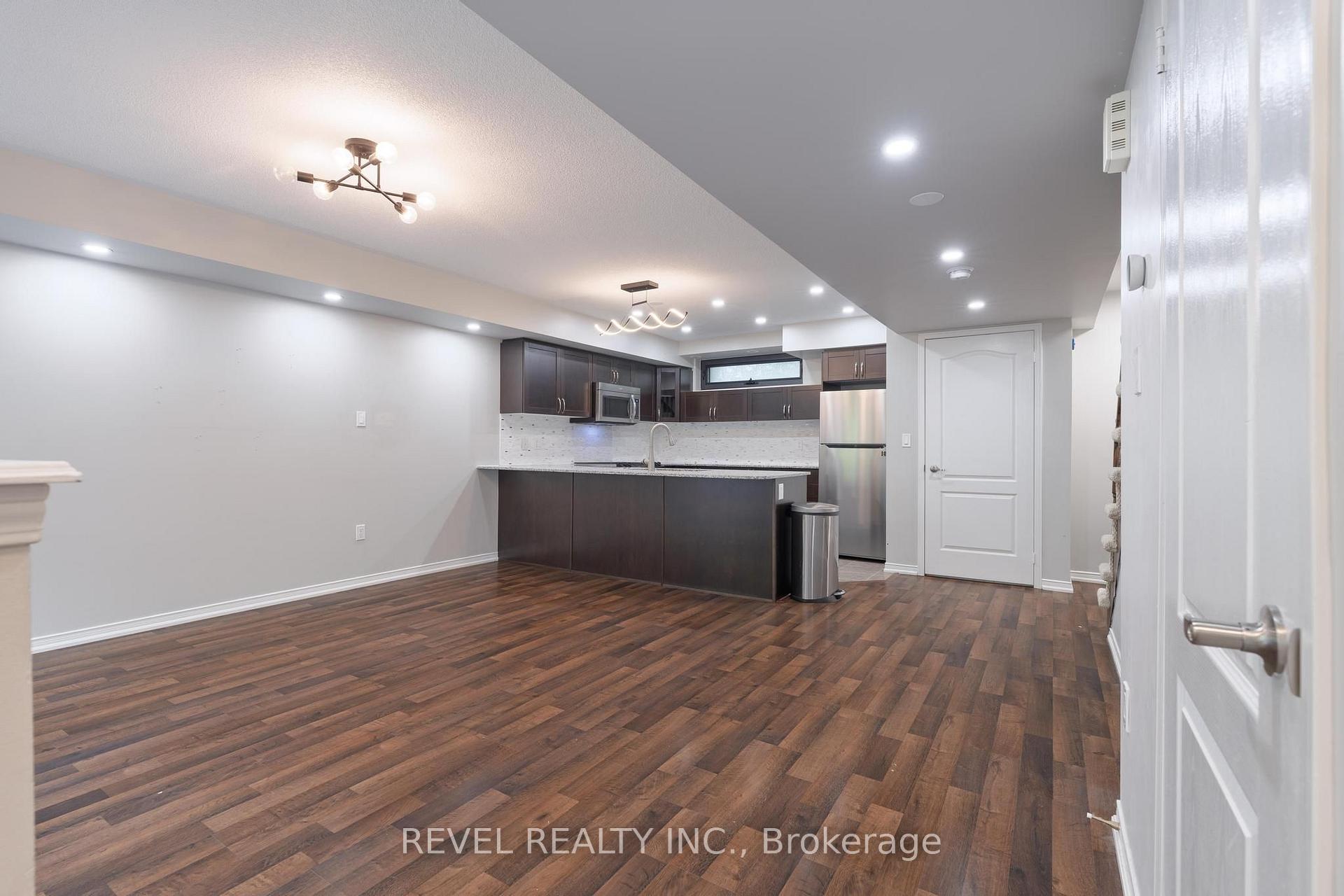Photo 12 of Unit 108, 136 Widdicombe Hill Boulevard, Etobicoke, Willowridge-Martingrove-Richview — HOMEH