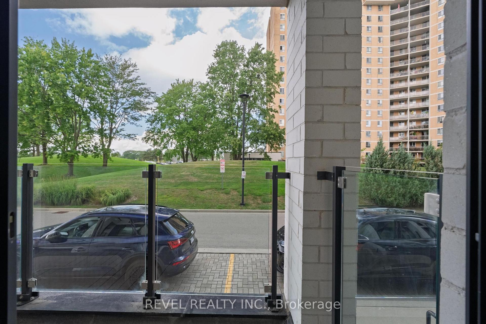 Photo 34 of Unit 108, 136 Widdicombe Hill Boulevard, Etobicoke, Willowridge-Martingrove-Richview — HOMEH
